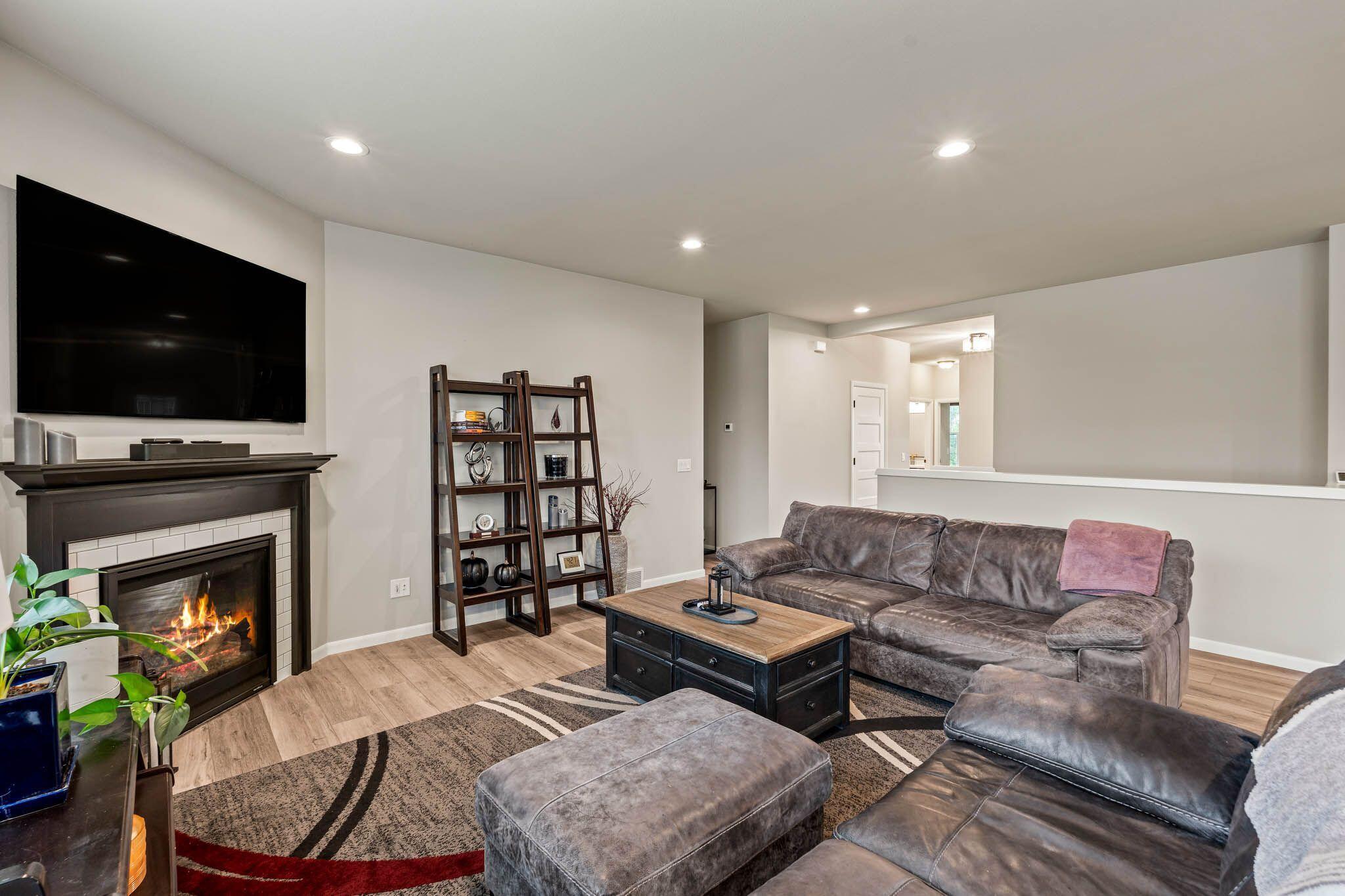 Menomonee Falls, Wisconsin, 53051, United States, 3 Bedrooms Bedrooms, ,2 BathroomsBathrooms,Residential,For Sale,1976595