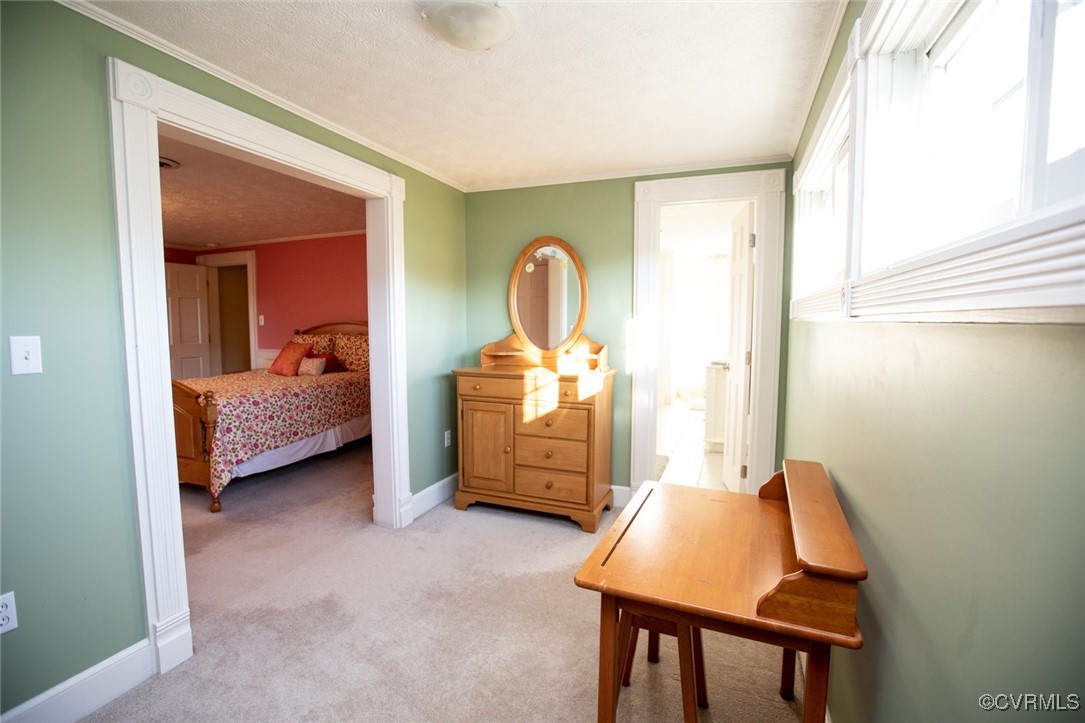 Crewe, Virginia, 23930, United States, 5 Bedrooms Bedrooms, ,4 BathroomsBathrooms,Residential,For Sale,1887087