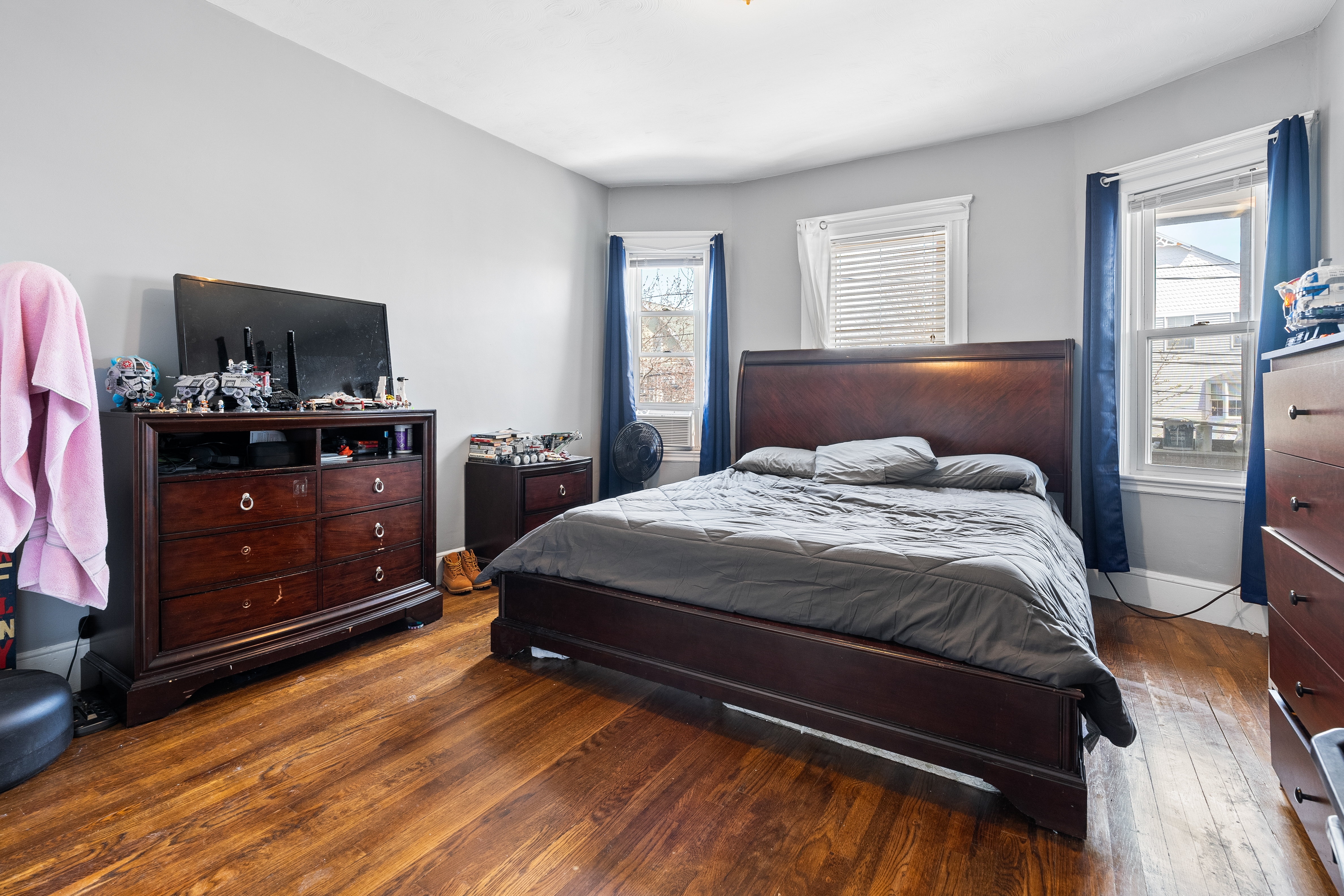  98-100 West Wyoming Avenue, Melrose, MA, 02176 - 物件實景