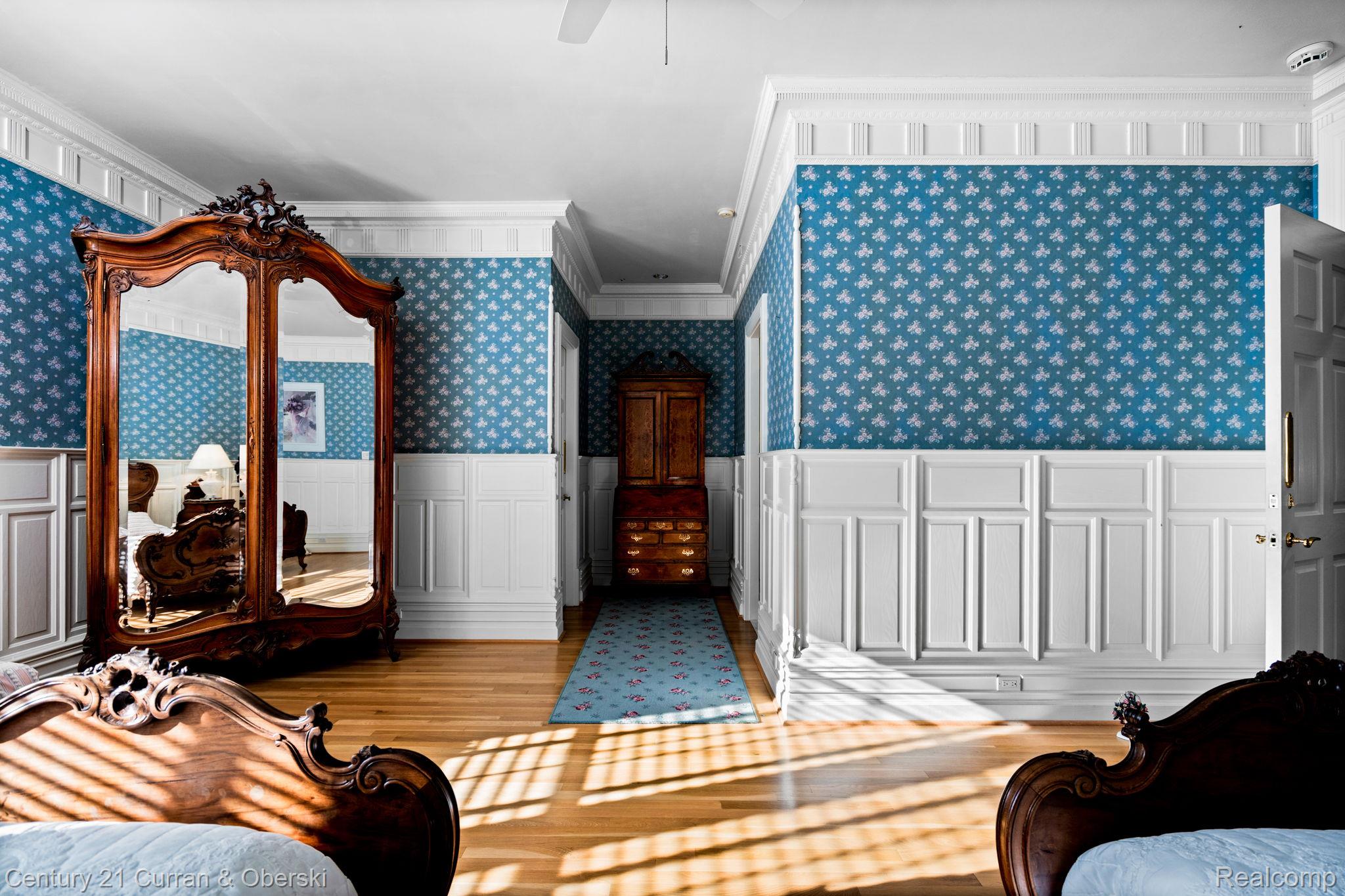 Mullett Township, Michigan, 49749, United States, 10 Bedrooms Bedrooms, ,14 BathroomsBathrooms,Residential,For Sale,1987359