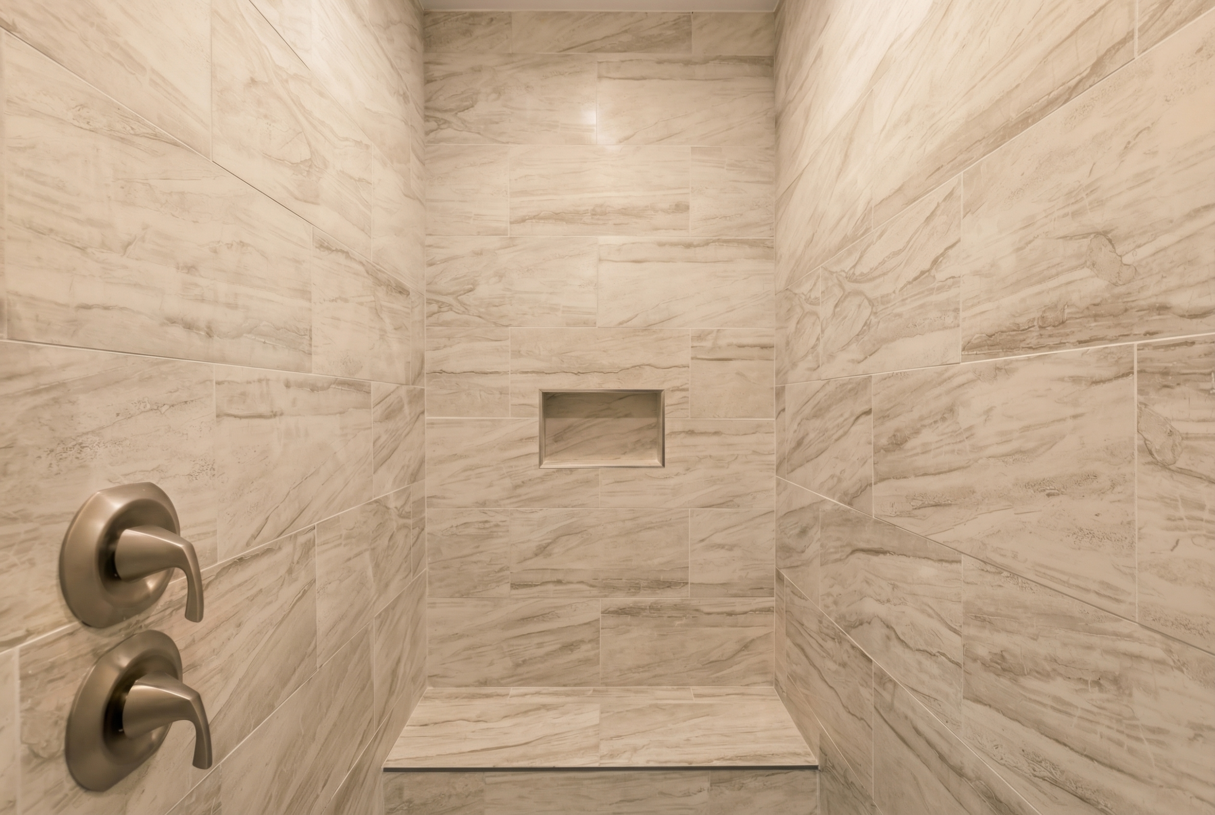 Los Lunas, New Mexico, 87031, United States, 4 Bedrooms Bedrooms, ,3 BathroomsBathrooms,Residential,For Sale,2005206