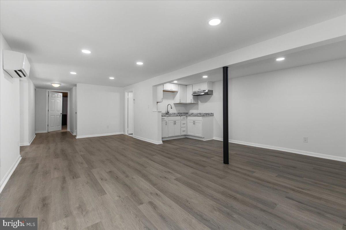 PASADENA, Maryland, 21122, United States, 4 Bedrooms Bedrooms, ,4 BathroomsBathrooms,Residential,For Sale,1979207