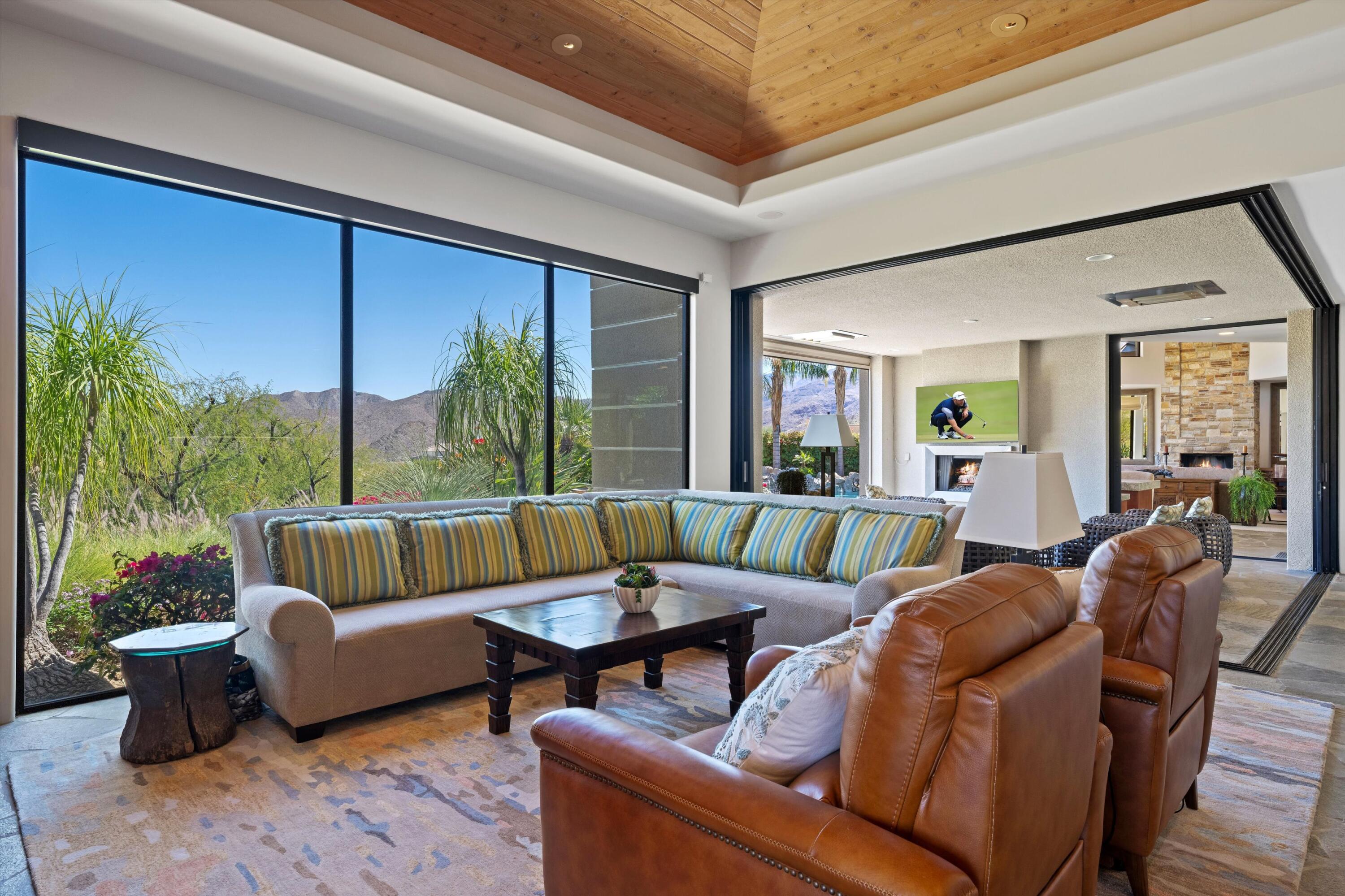 Palm Desert, California, 92260, United States, 4 Bedrooms Bedrooms, ,6 BathroomsBathrooms,Residential,For Sale,2002034