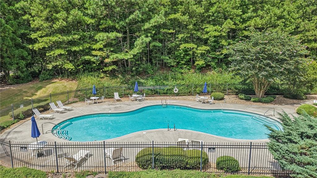 Stockbridge, Georgia, 30281, United States, 5 Bedrooms Bedrooms, ,4 BathroomsBathrooms,Residential,For Sale,1975604