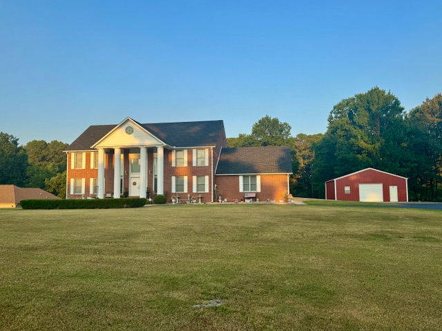 Paragould, Arkansas, 72450, United States, 5 Bedrooms Bedrooms, ,3 BathroomsBathrooms,Residential,For Sale,1955284