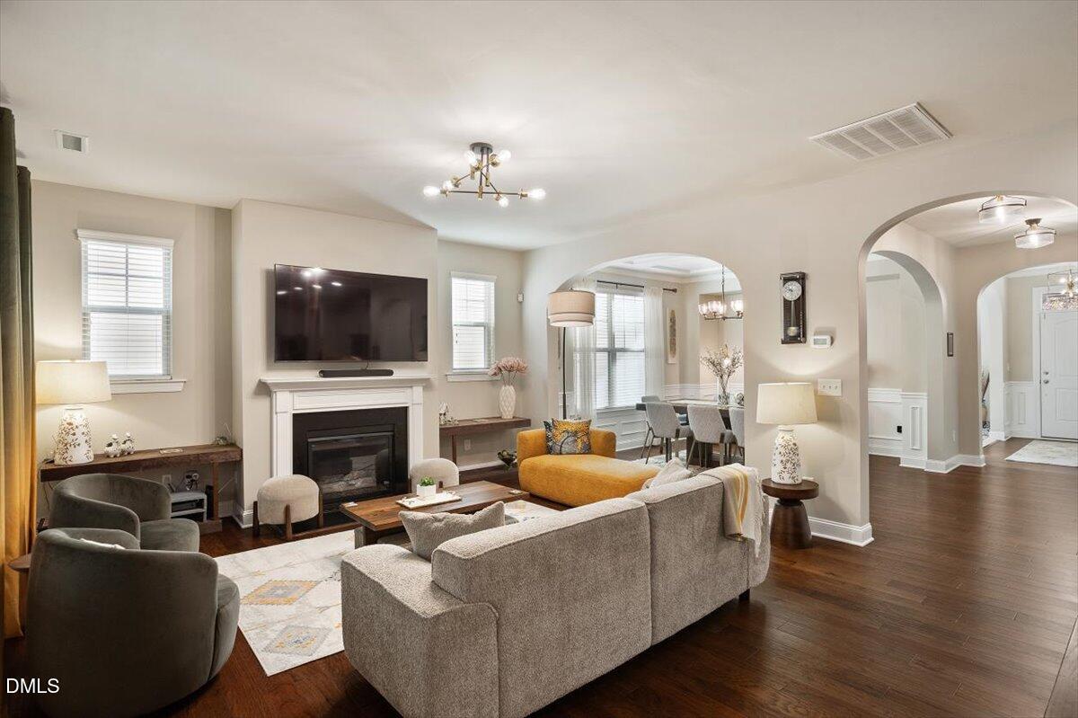 Cary, North Carolina, 27519, United States, 6 Bedrooms Bedrooms, ,4 BathroomsBathrooms,Residential,For Sale,1988083