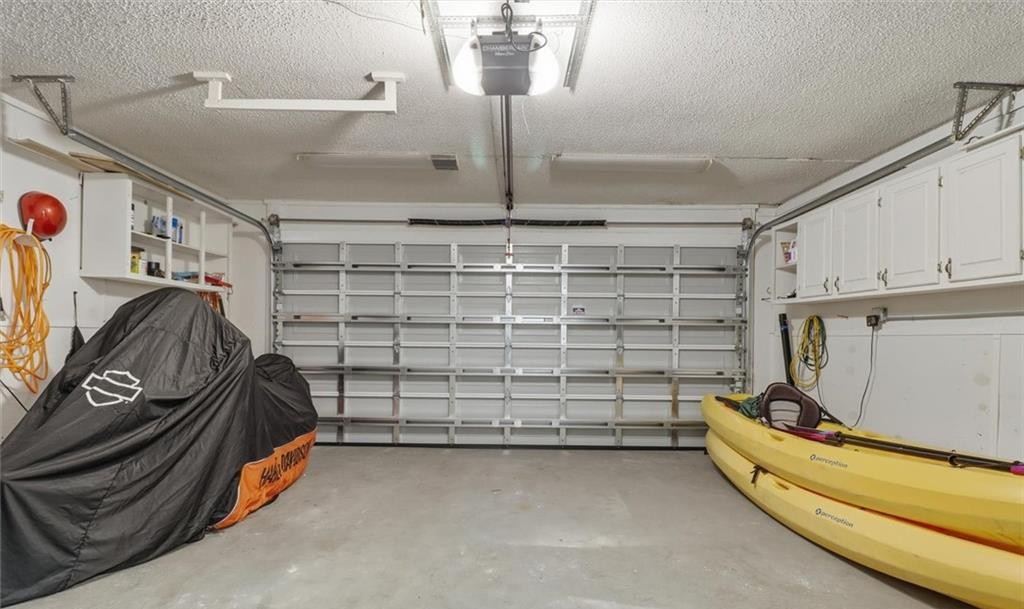 Crystal RIver, Florida, 34429, United States, 3 Bedrooms Bedrooms, ,2 BathroomsBathrooms,Residential,For Sale,1986305