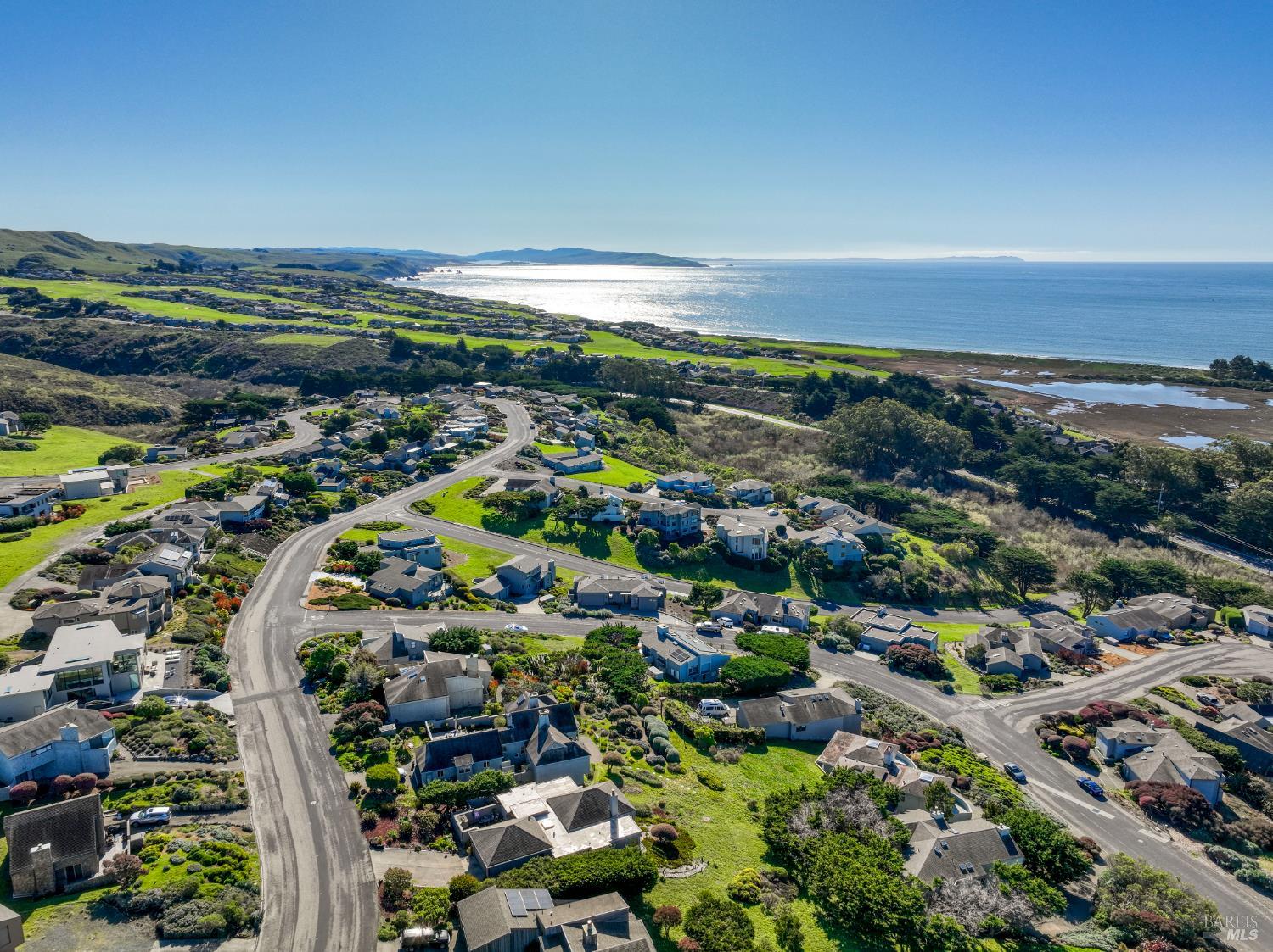 Bodega Bay, California, 94923, United States, 4 Bedrooms Bedrooms, ,5 BathroomsBathrooms,Residential,For Sale,1940250