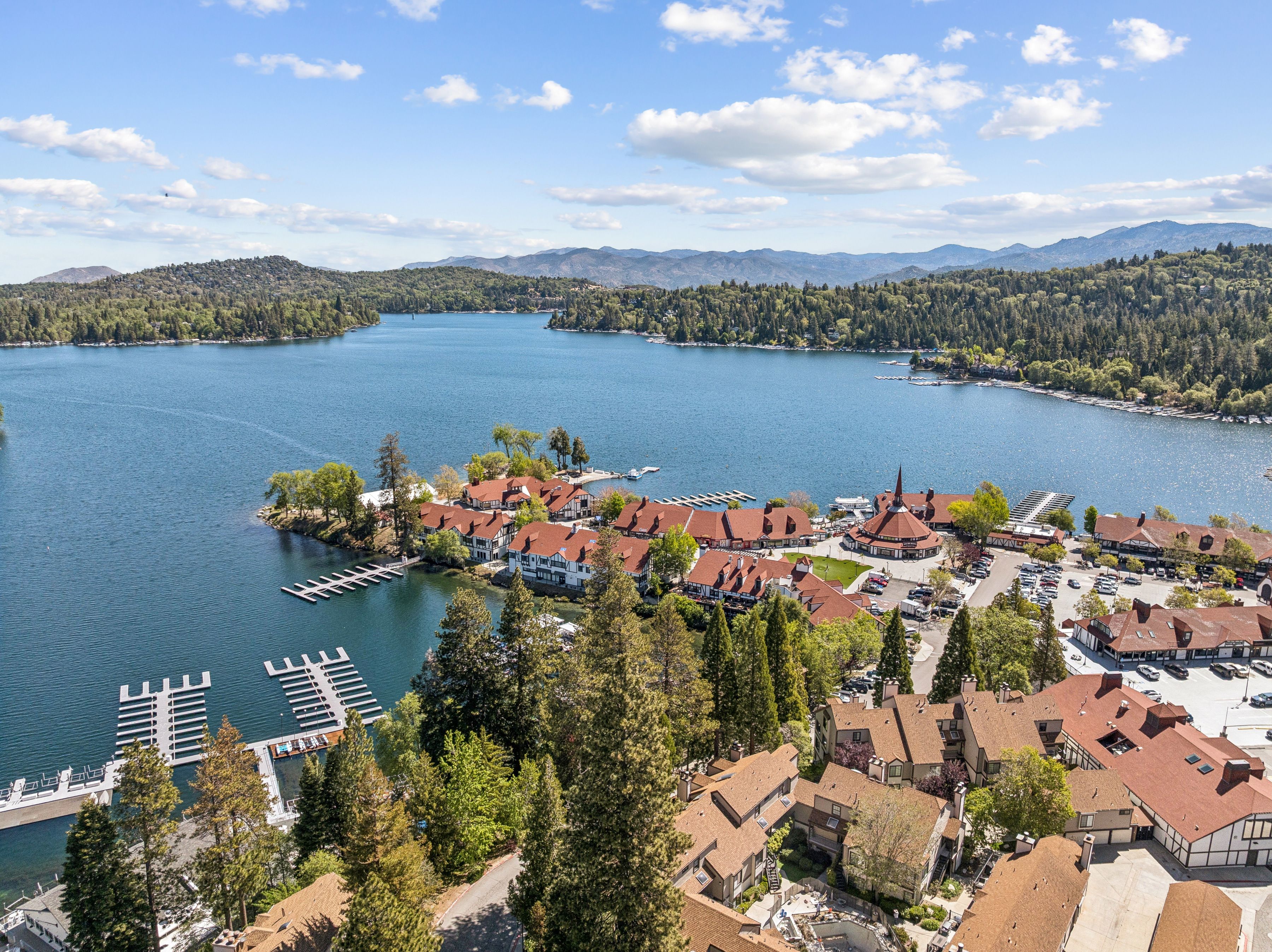  1 Village Bay, Lake Arrowhead, CA 92352 - 物件實景