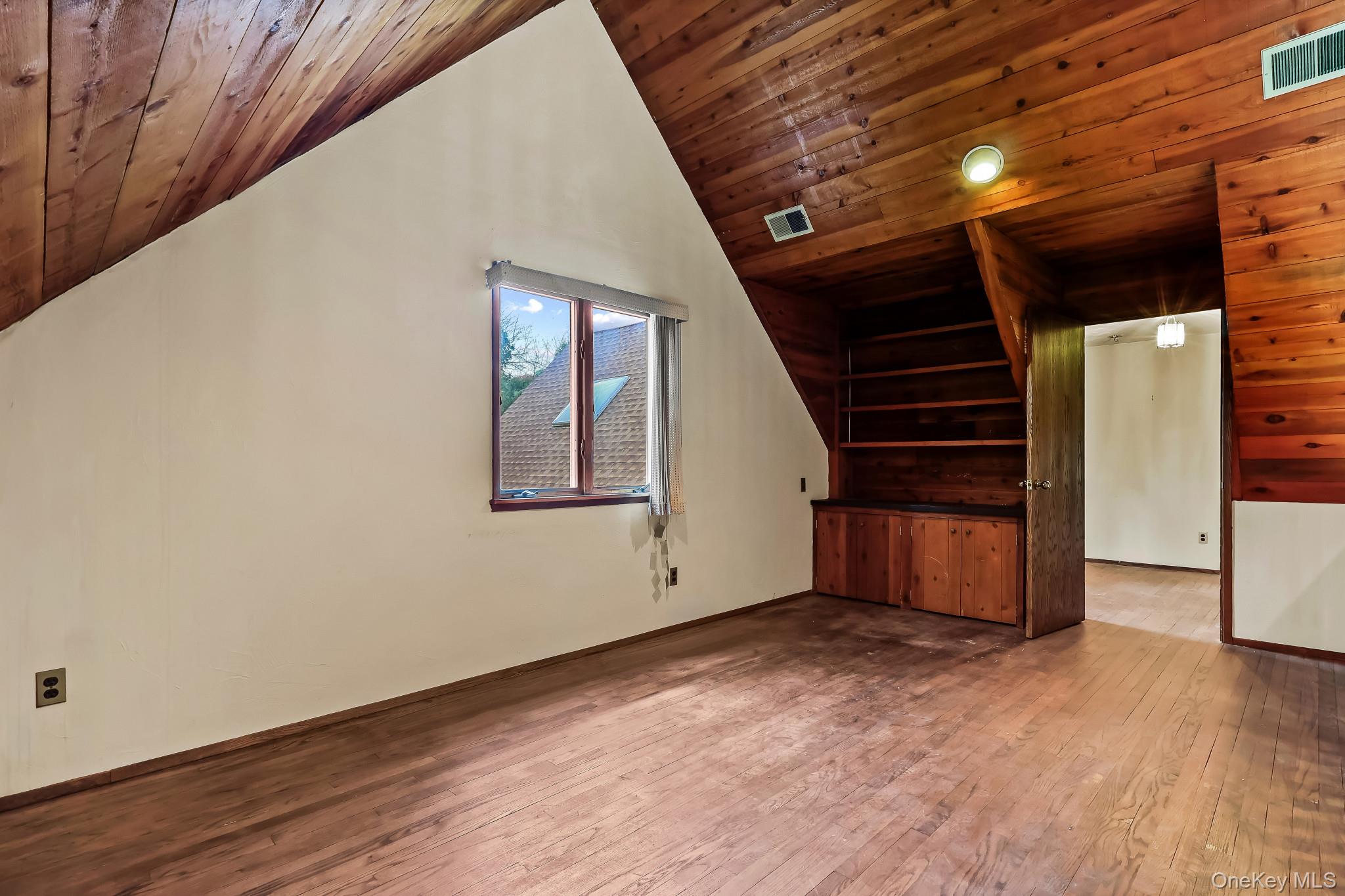 Harrison, New York, 10528, United States, 4 Bedrooms Bedrooms, ,5 BathroomsBathrooms,Residential,For Sale,1989402