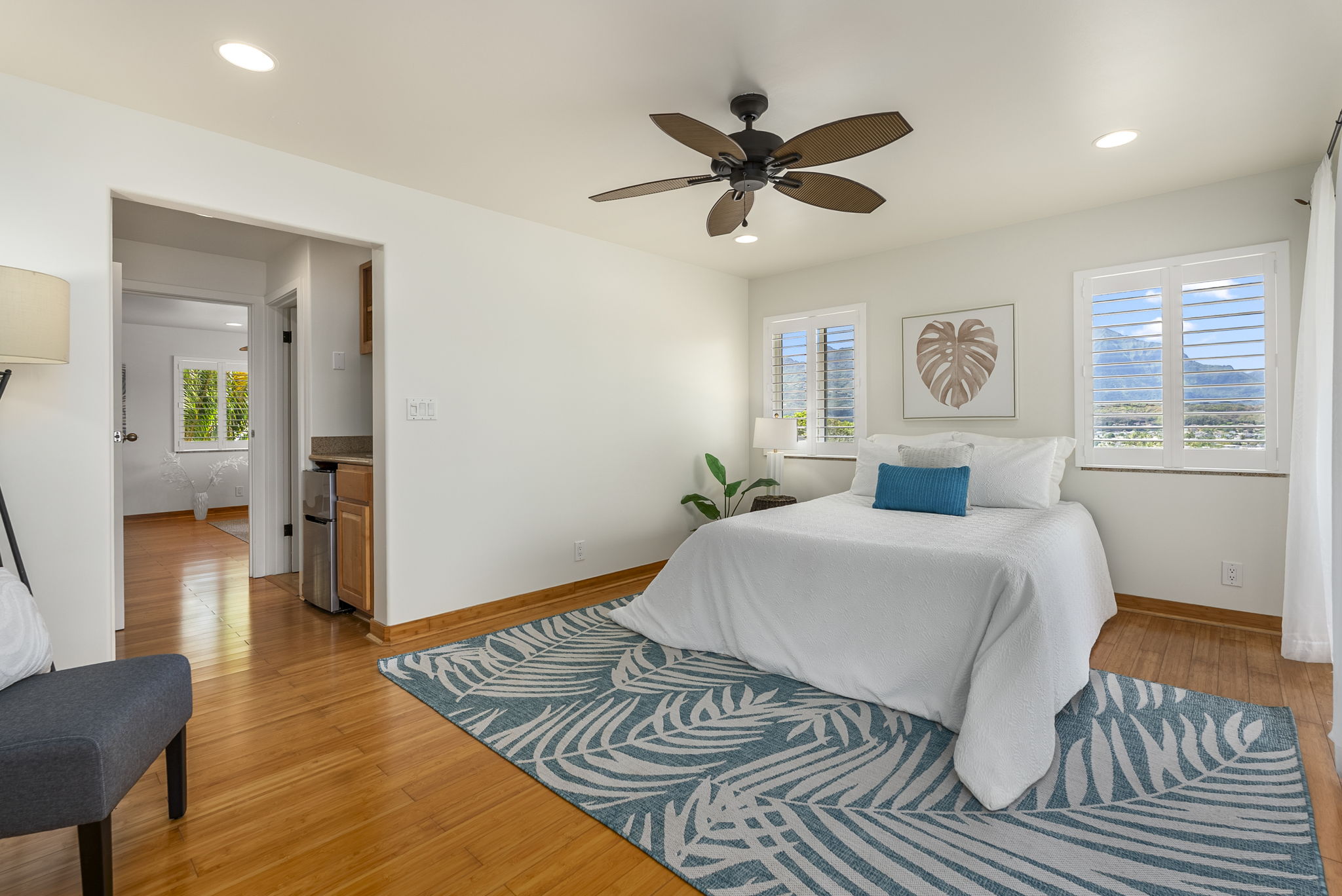 Kailua, Hawaii, 96734, United States, 6 Bedrooms Bedrooms, ,4 BathroomsBathrooms,Residential,For Sale,1981977