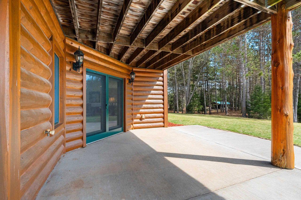 CRIVITZ, Wisconsin, 54129, United States, 4 Bedrooms Bedrooms, ,3 BathroomsBathrooms,Residential,For Sale,1792767
