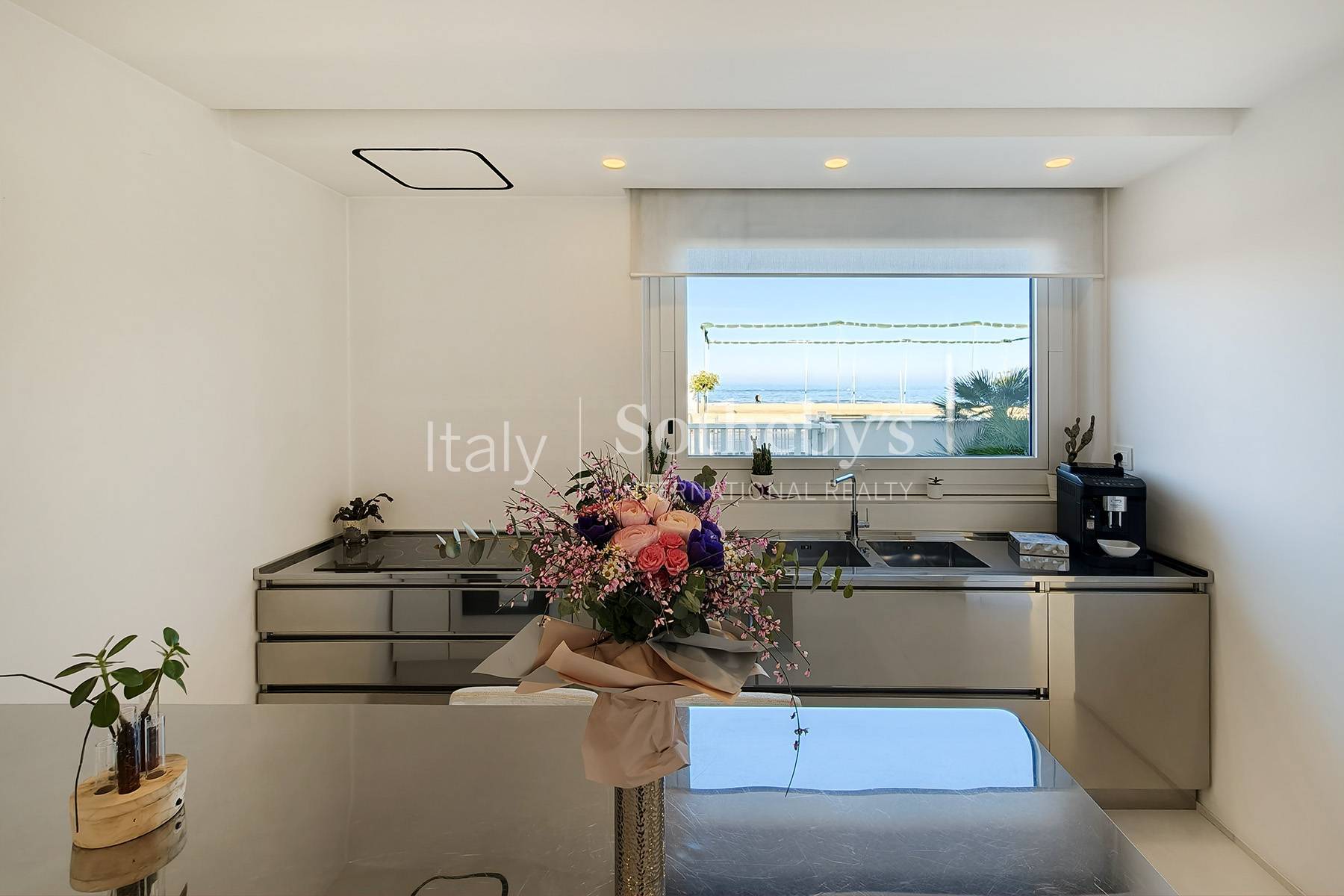  Rare Contemporary Seafront Residence in Le Marche - 物件實景