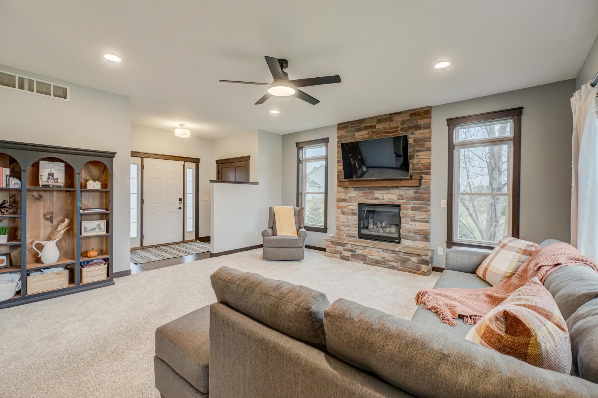 Saint Joseph Twp, Wisconsin, 54017, United States, 4 Bedrooms Bedrooms, ,4 BathroomsBathrooms,Residential,For Sale,1989036