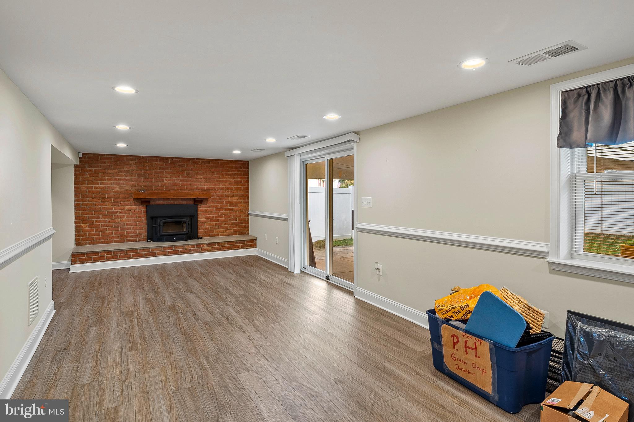 Reisterstown, Maryland, 21136, United States, 4 Bedrooms Bedrooms, ,3 BathroomsBathrooms,Residential,For Sale,1974530