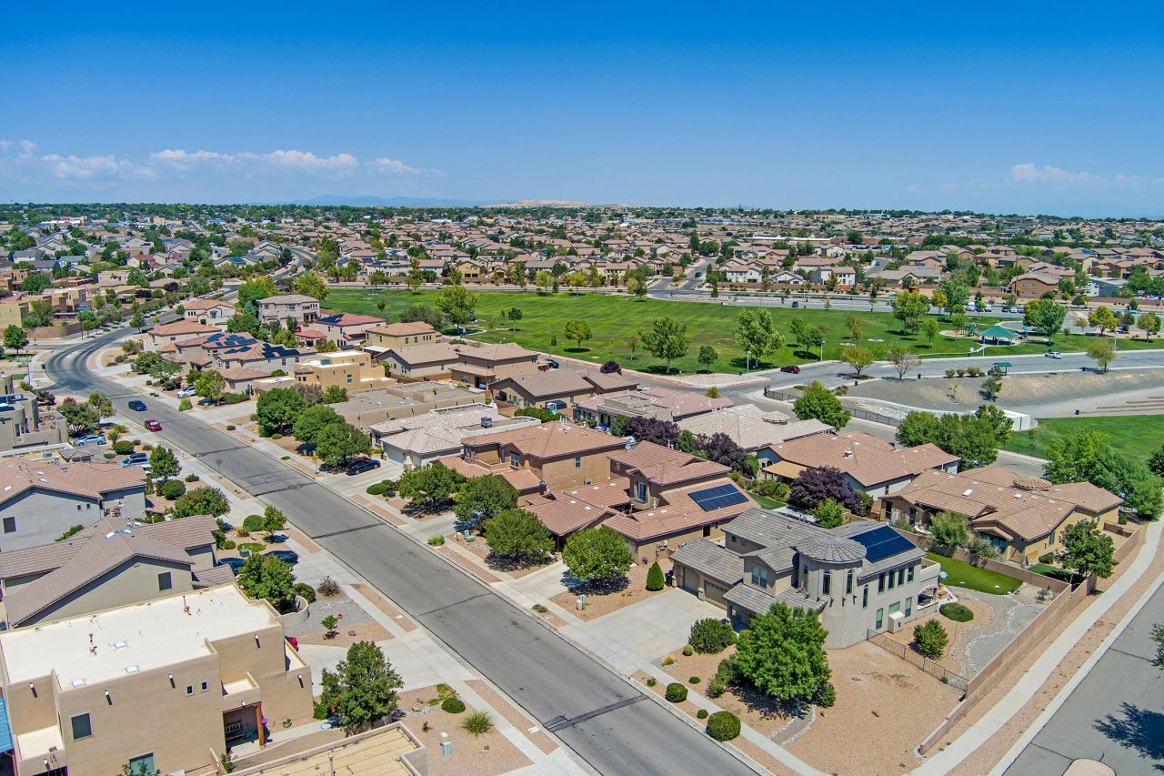 Rio Rancho, New Mexico, 87124, United States, 4 Bedrooms Bedrooms, ,3 BathroomsBathrooms,Residential,For Sale,1956048