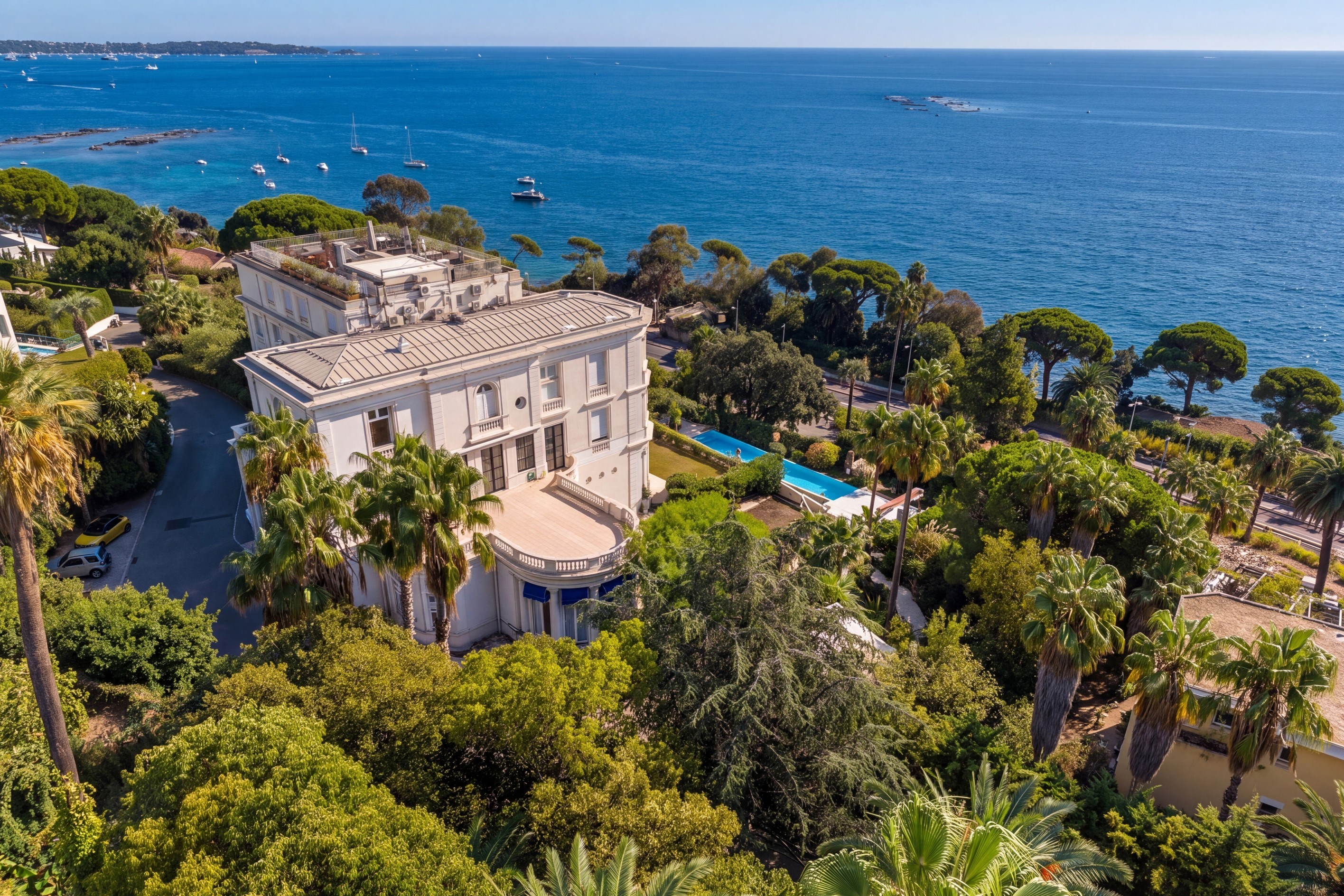  Renovated two bedroom apartment with sea views in Cannes Basse Californie - 物件實景
