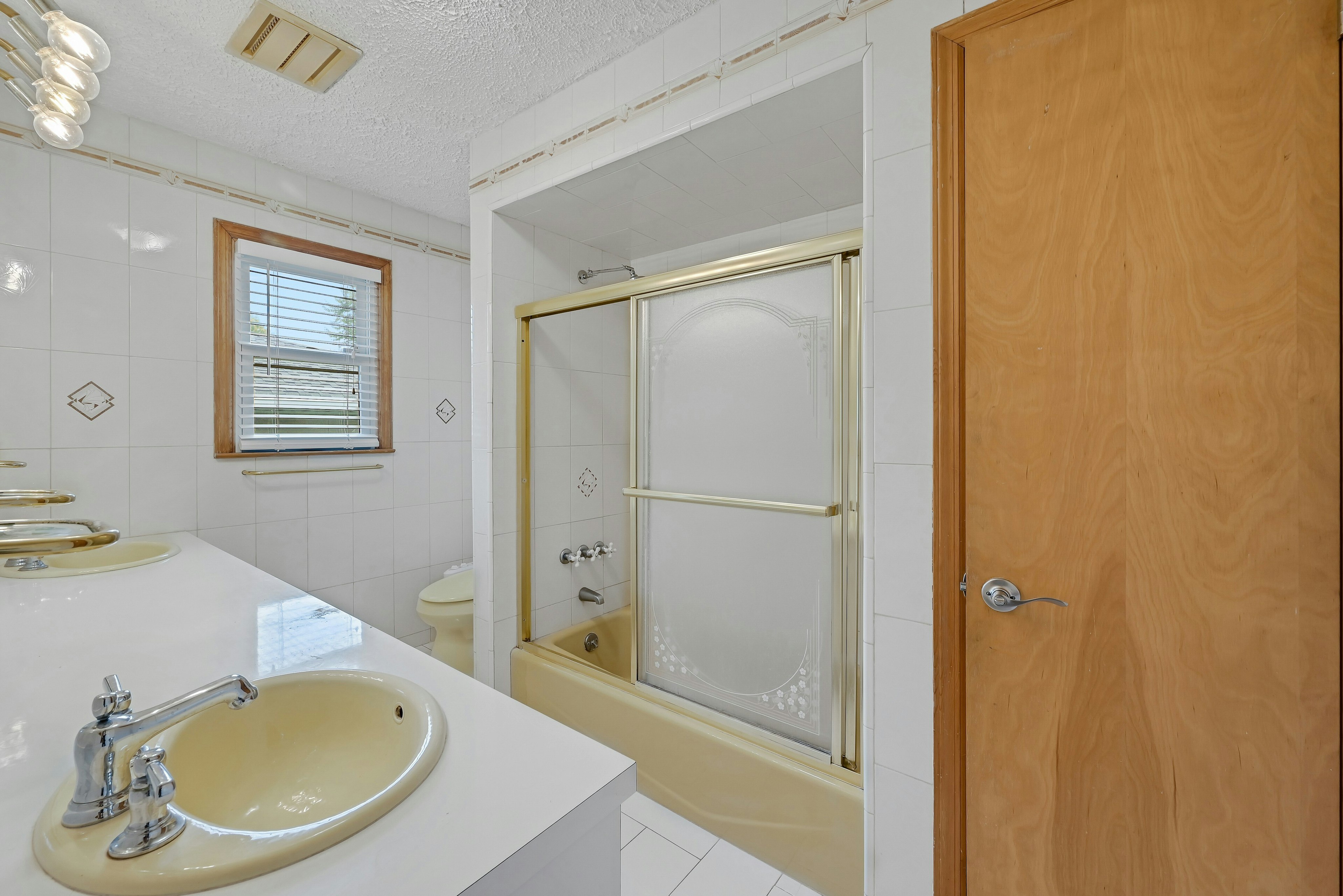  139 Middlesex Avenue, Englewood Cliffs, NJ 07632 - 物件實景