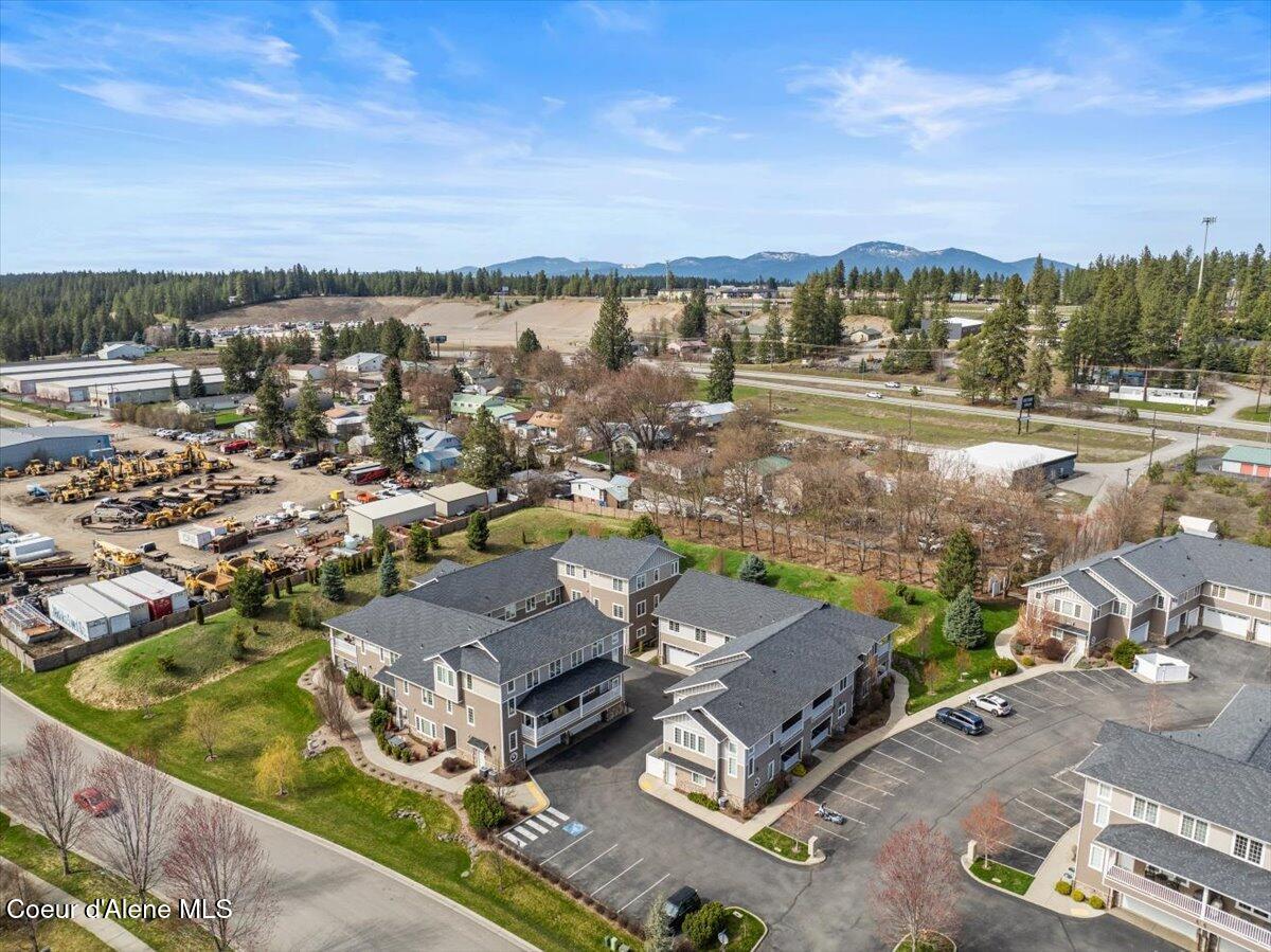 Coeur D'alene, Idaho, 83814, United States, 2 Bedrooms Bedrooms, ,1 BathroomBathrooms,Residential,For Sale,1761897