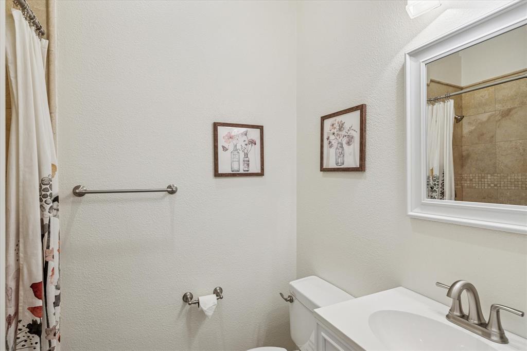 Dallas, Texas, 75252, United States, 5 Bedrooms Bedrooms, ,5 BathroomsBathrooms,Residential,For Sale,1896483