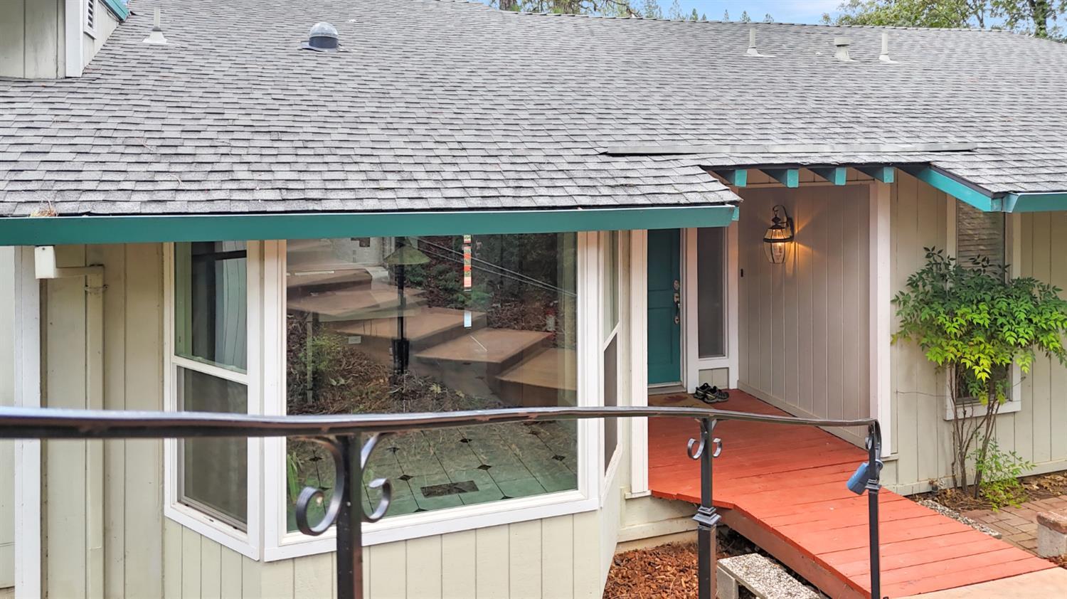 Meadow Vista, California, 95722, United States, 4 Bedrooms Bedrooms, ,3 BathroomsBathrooms,Residential,For Sale,1979764