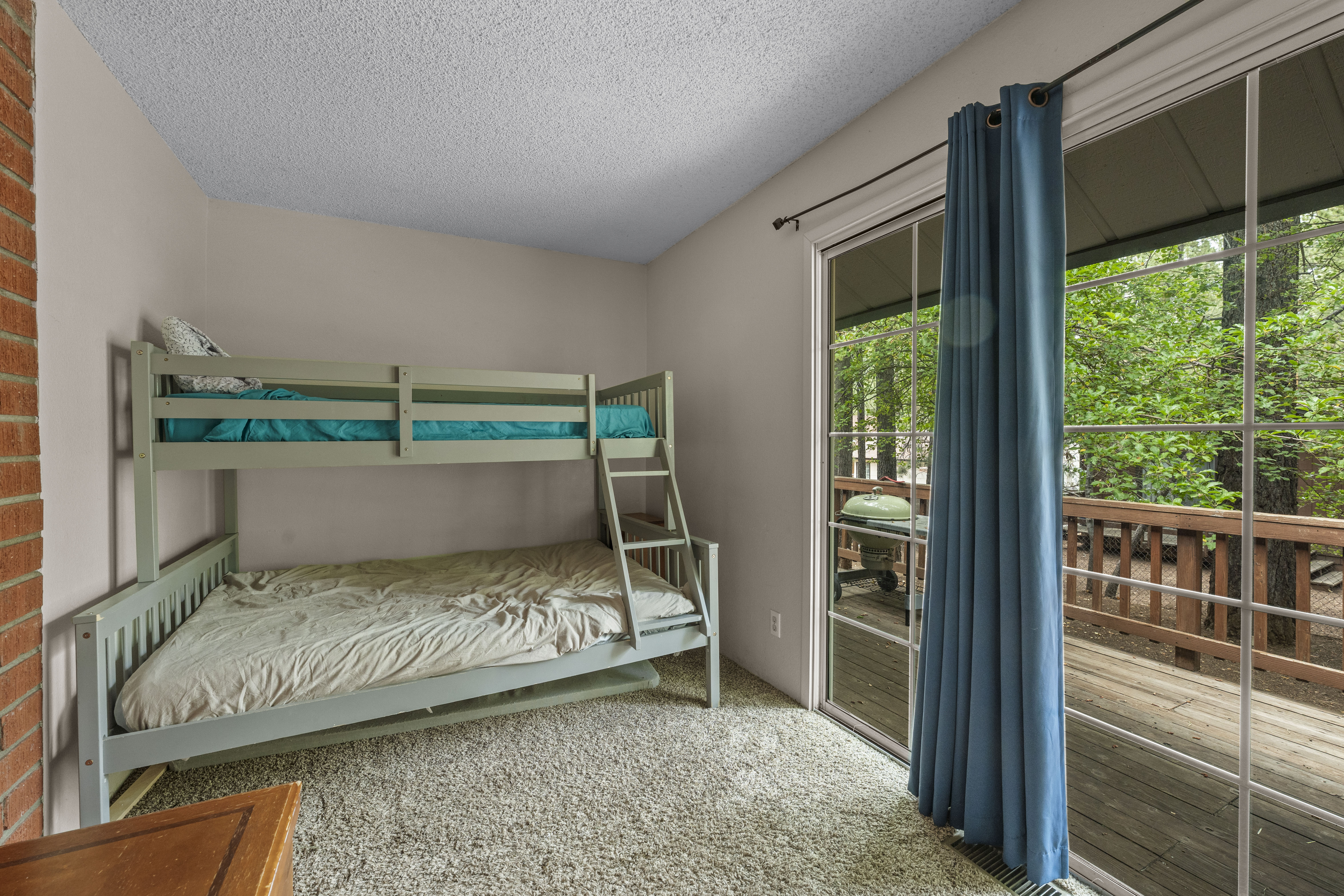  42640 La Cerena Avenue, Big Bear Lake, CA 92315 - 物件實景