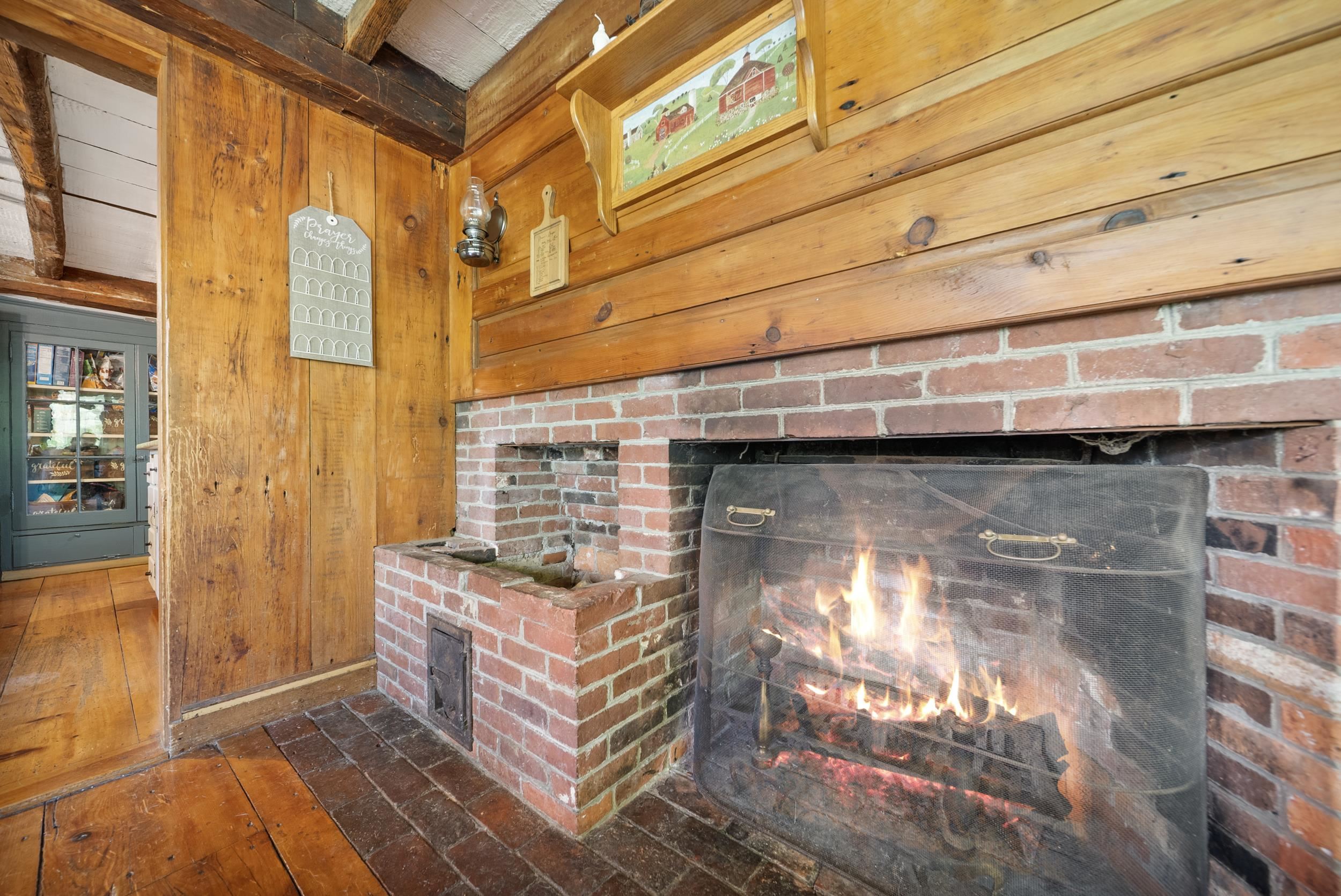 Francestown, New Hampshire, 03043, United States, 5 Bedrooms Bedrooms, ,4 BathroomsBathrooms,Residential,For Sale,1827172