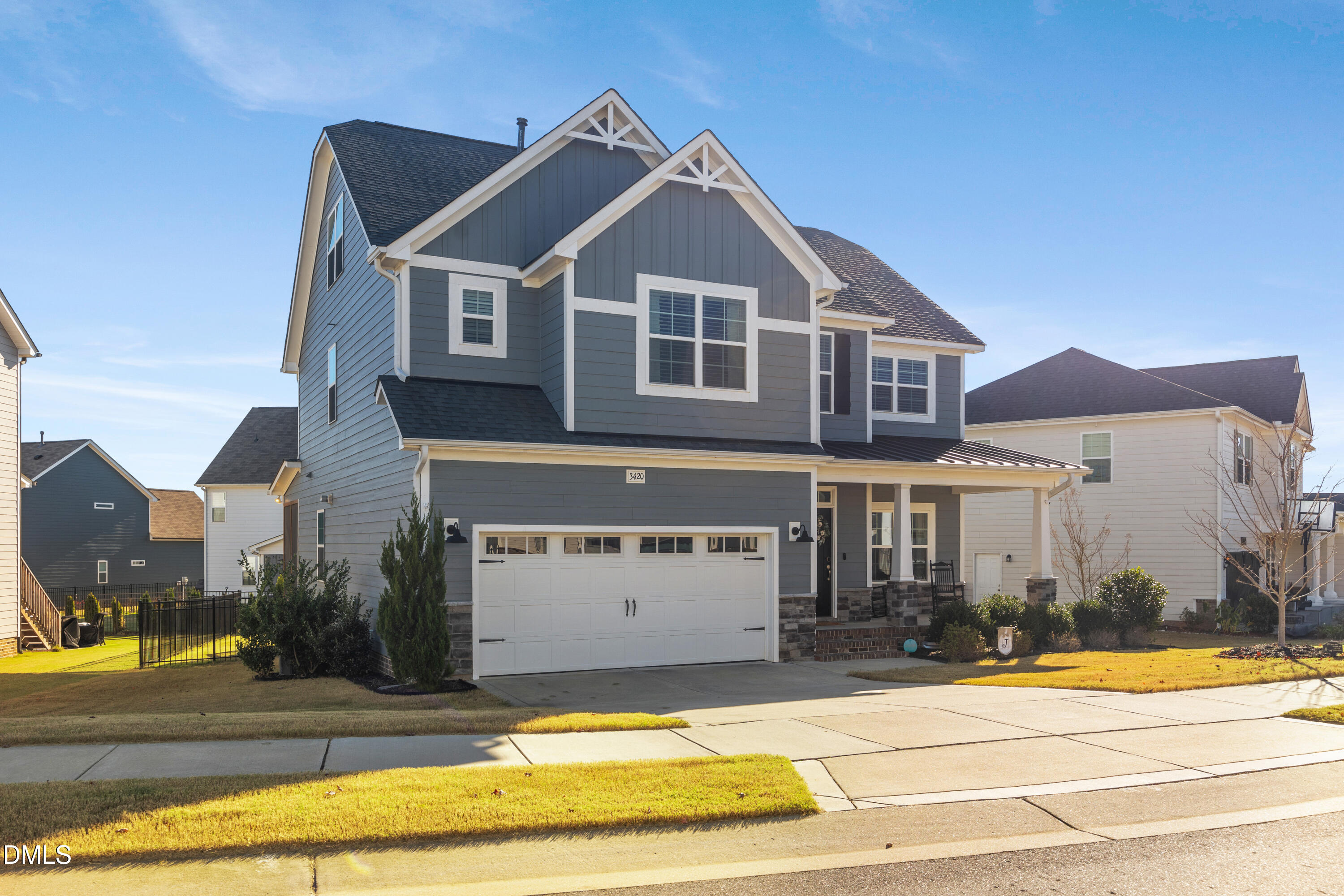 Fuquay Varina, North Carolina, 27526, United States, 5 Bedrooms Bedrooms, ,4 BathroomsBathrooms,Residential,For Sale,1990818