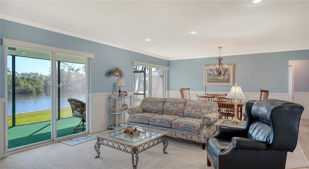 Bradenton, Florida, 34210, United States, 3 Bedrooms Bedrooms, ,2 BathroomsBathrooms,Residential,For Sale,1957049