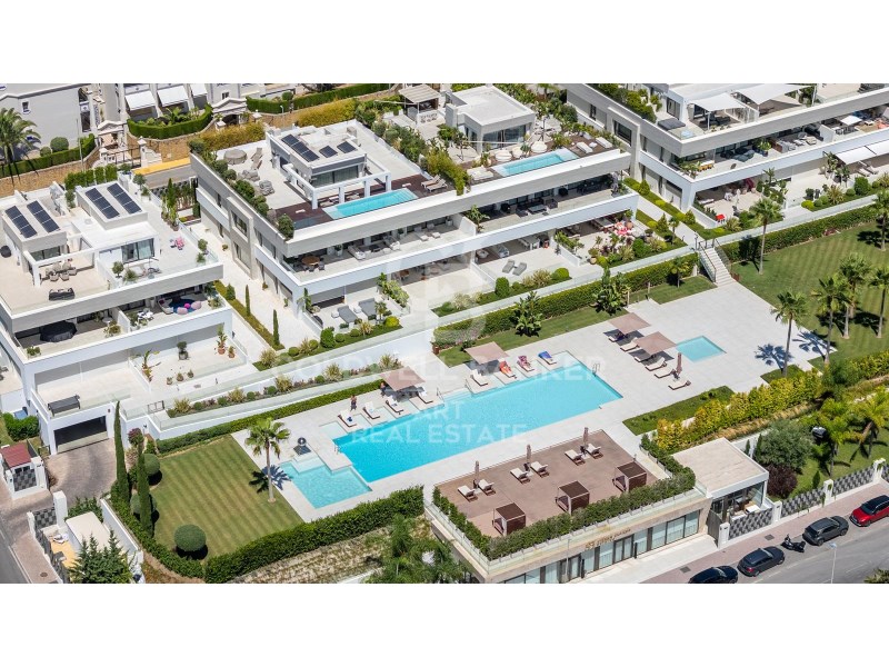 Marbella, Andalusia, ES, 3 Bedrooms Bedrooms, ,3 BathroomsBathrooms,Residential,For Sale,1906973
