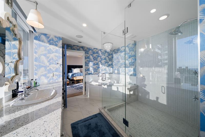 Fort Lauderdale, Florida, 33305, United States, 3 Bedrooms Bedrooms, ,5 BathroomsBathrooms,Residential,For Sale,1992942