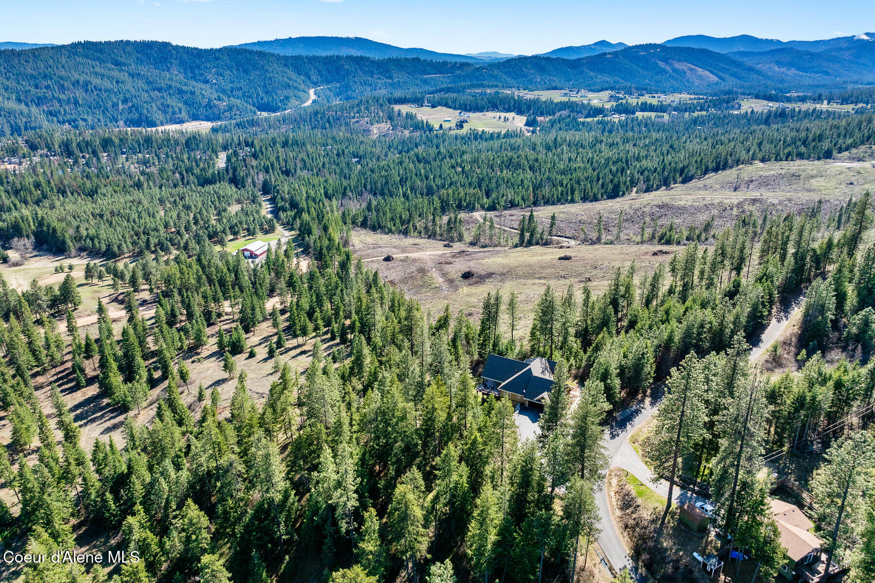 Coeur d'Alene, Idaho, 83814, United States, 5 Bedrooms Bedrooms, ,5 BathroomsBathrooms,Residential,For Sale,1763512