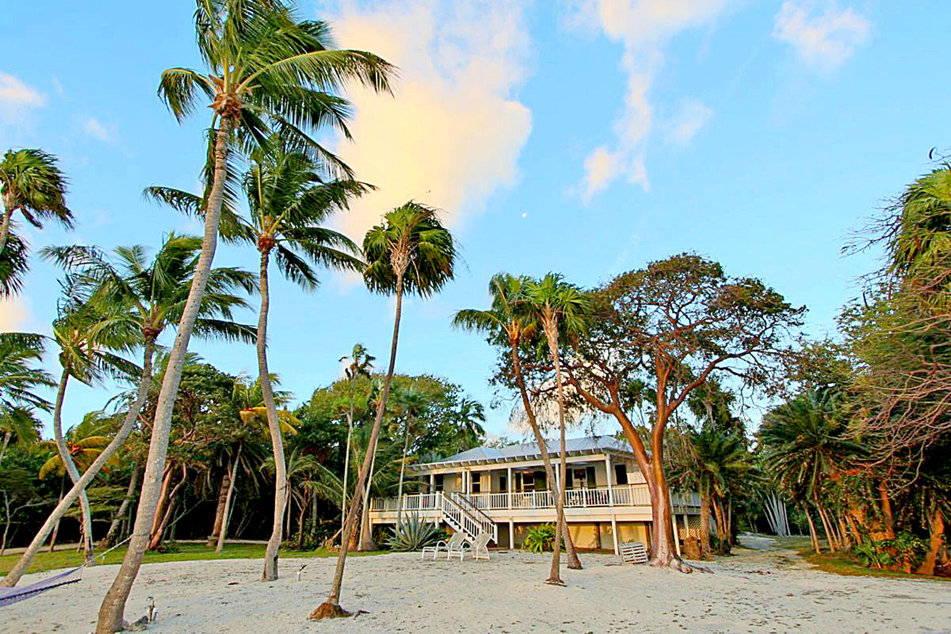 ISLAMORADA, Florida, 33070, United States, 3 Bedrooms Bedrooms, ,3 BathroomsBathrooms,Residential,For Sale,1837711