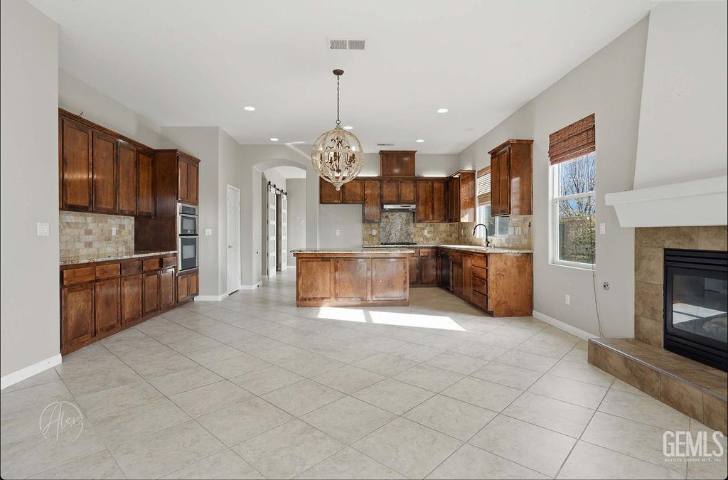 Bakersfield, California, 93306, United States, 3 Bedrooms Bedrooms, ,2 BathroomsBathrooms,Residential,For Sale,2005993