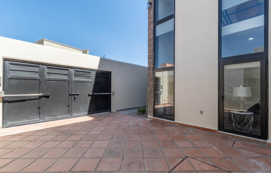 San Miguel de Allende, Guanajuato, 37717, Mexico, 4 Bedrooms Bedrooms, ,4 BathroomsBathrooms,Residential,For Sale,1994540