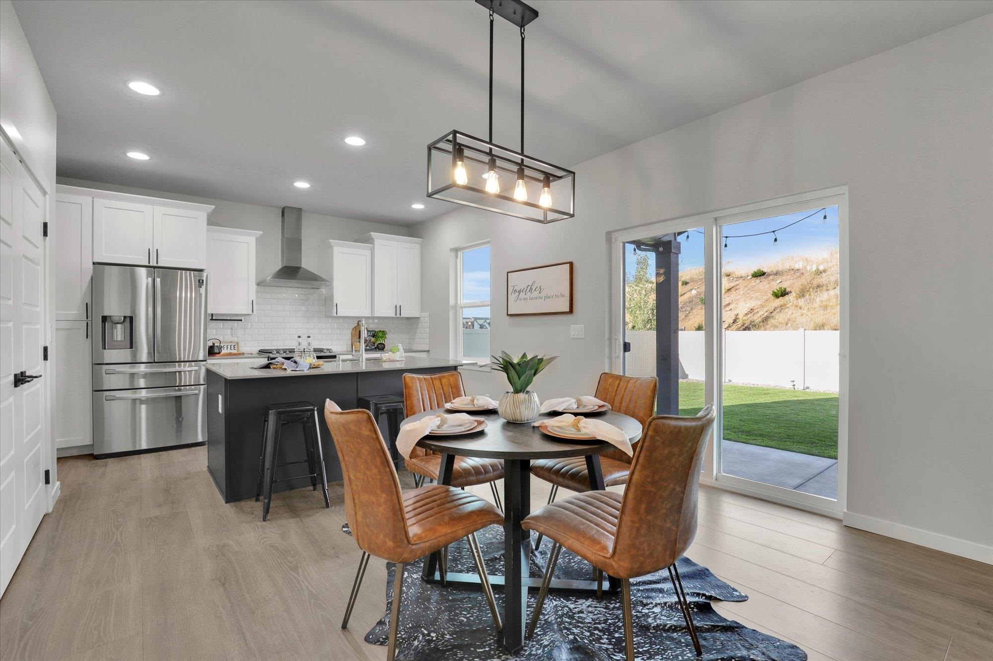 Liberty Lake, Washington, 99019, United States, 3 Bedrooms Bedrooms, ,3 BathroomsBathrooms,Residential,For Sale,1950733