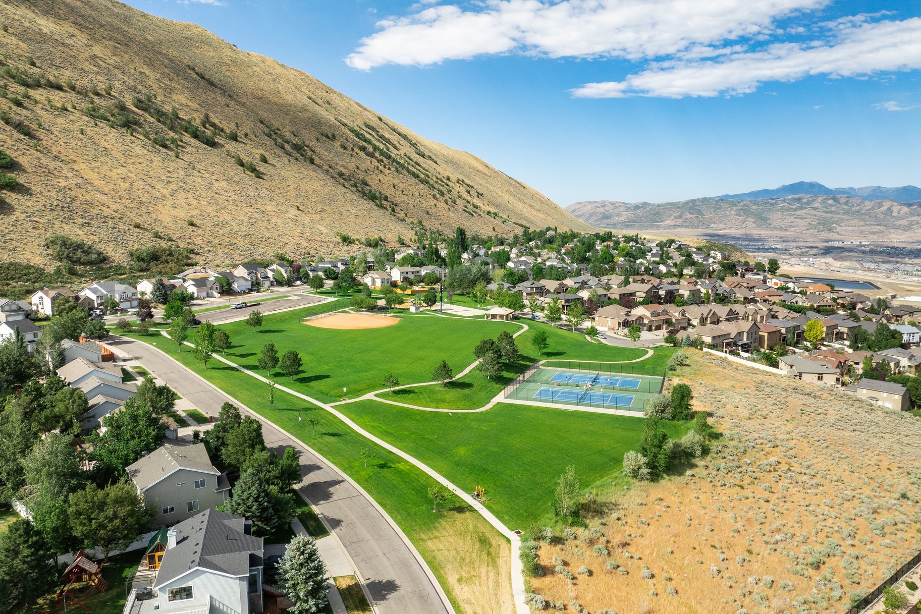  Beautiful 2-Story Near Steep Mountain Park & Corner Canyon Trails - 物件實景