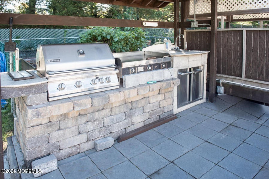 Jackson, New Jersey, 08527, United States, 3 Bedrooms Bedrooms, ,3 BathroomsBathrooms,Residential,For Sale,1974662