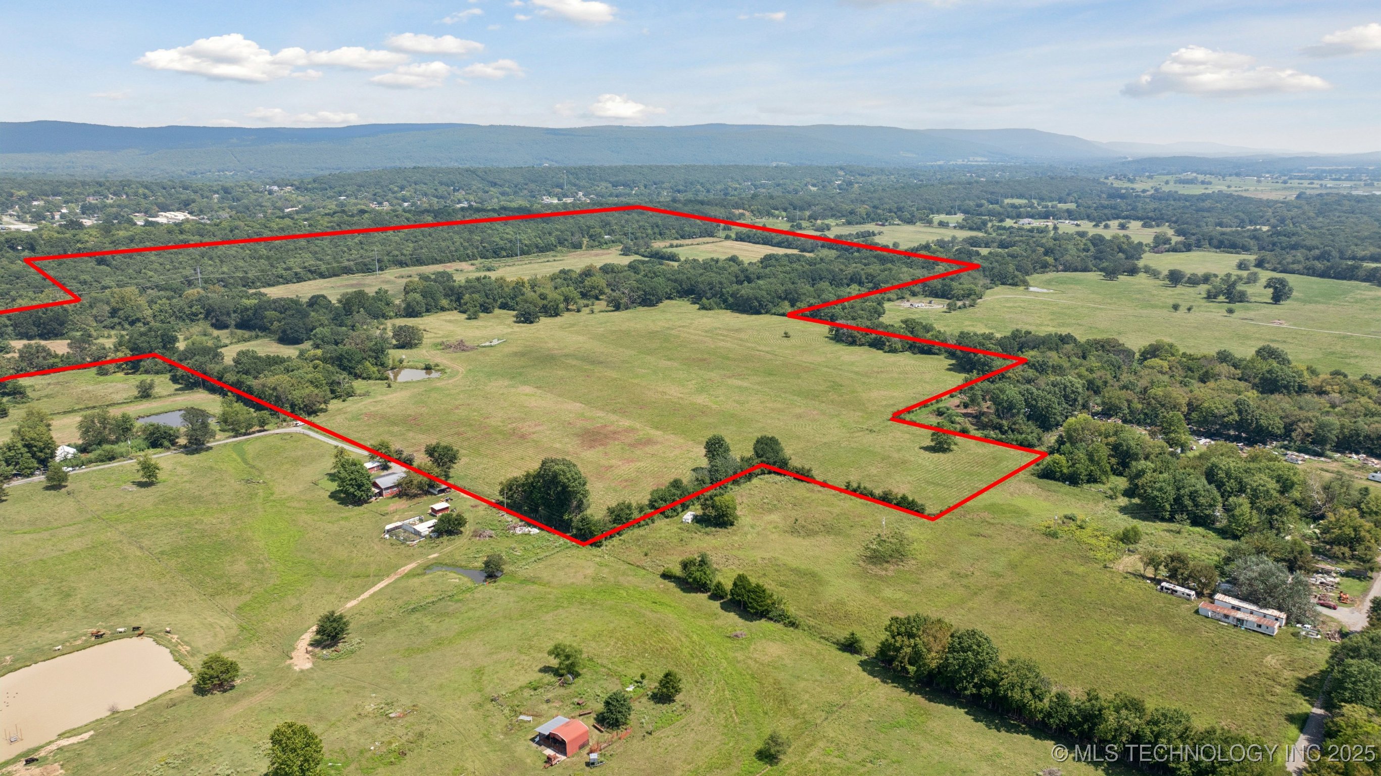 Wilburton, Oklahoma, 74578, United States, ,Residential,For Sale,1939872