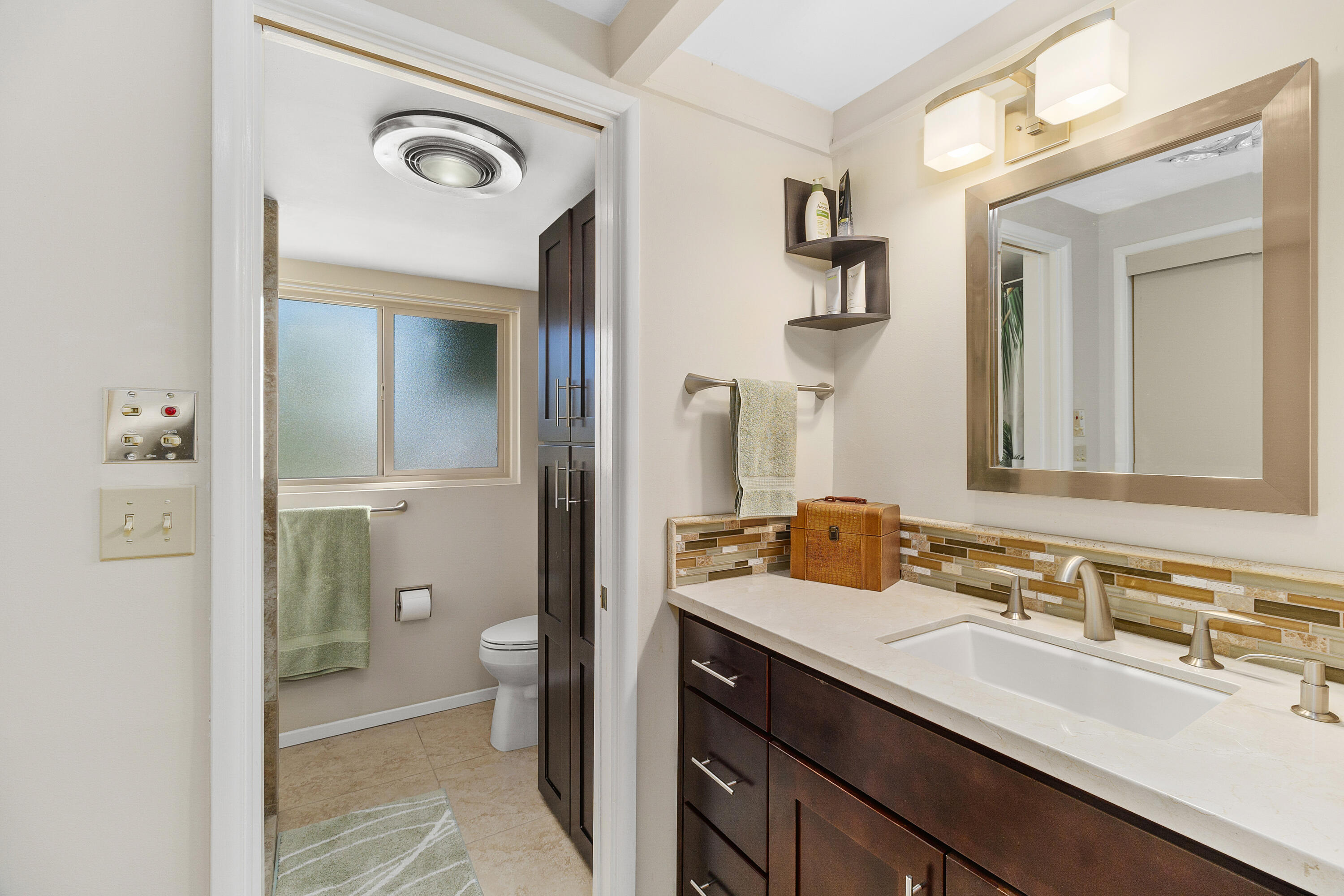 Rancho Mirage, California, 92270, United States, 3 Bedrooms Bedrooms, ,4 BathroomsBathrooms,Residential,For Sale,2001668