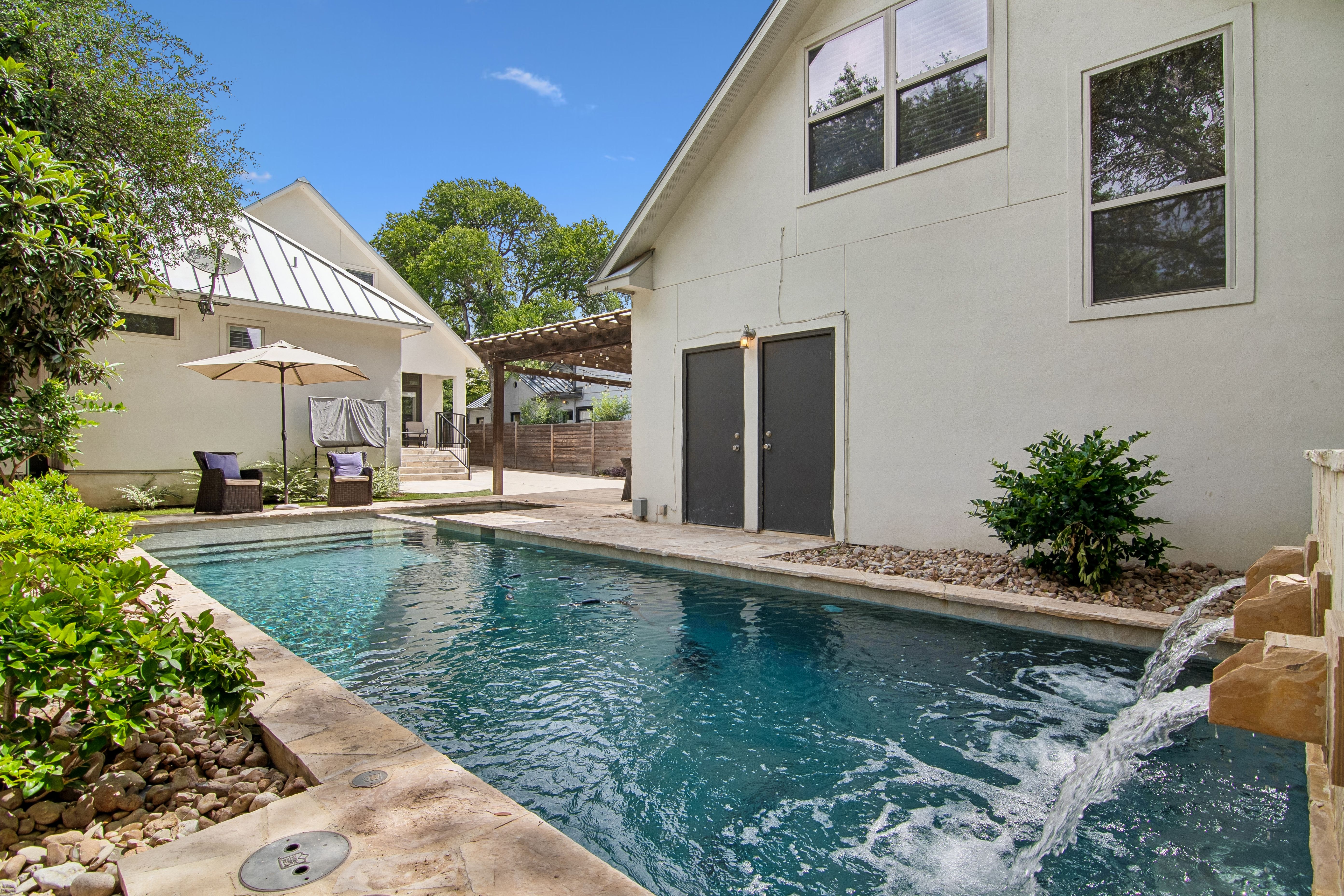  Private Estate on Oversized Alamo Heights Lot - 物件實景