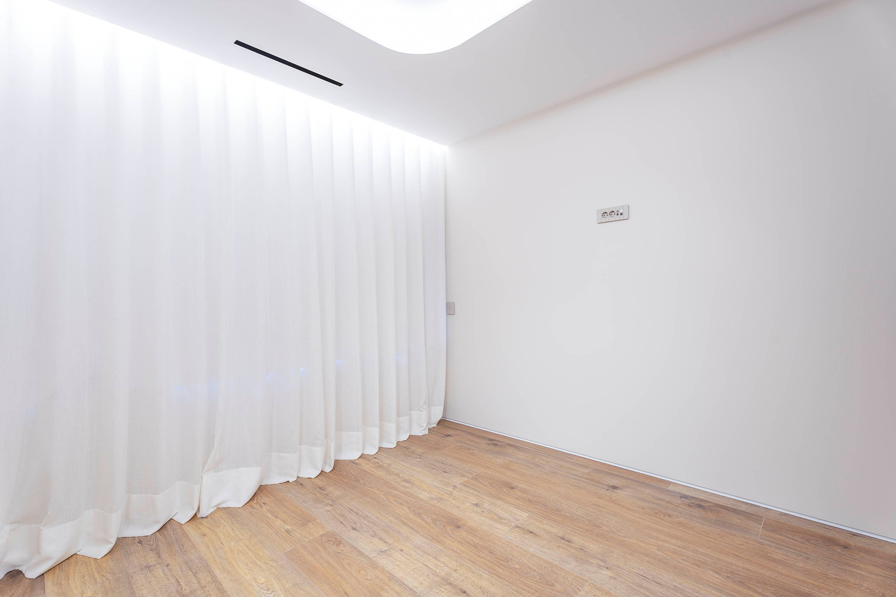  3 bedroom apartment on Lagasca Street - 物件實景
