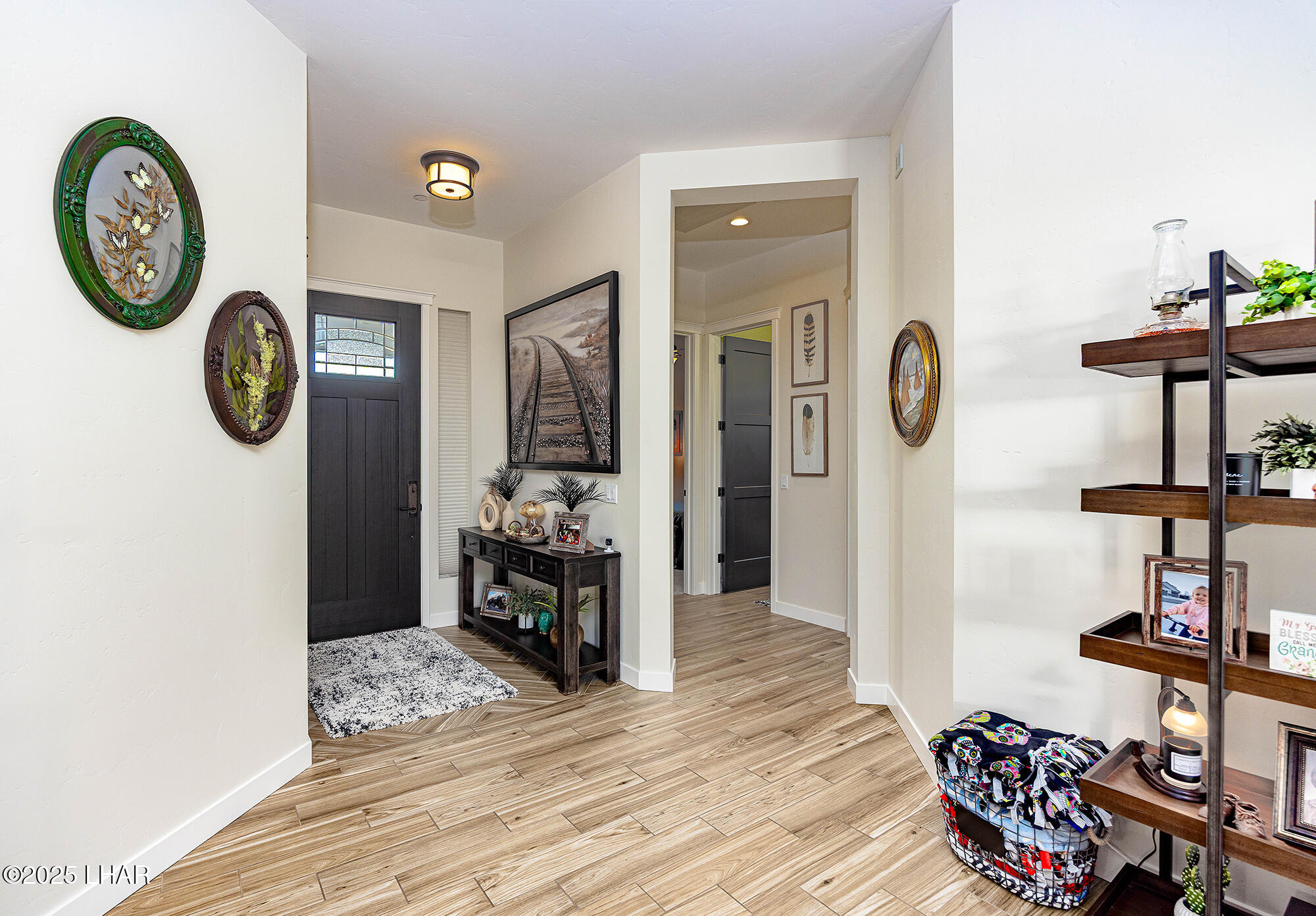 Lake Havasu City, Arizona, 86406, United States, 3 Bedrooms Bedrooms, ,1 BathroomBathrooms,Residential,For Sale,1998325