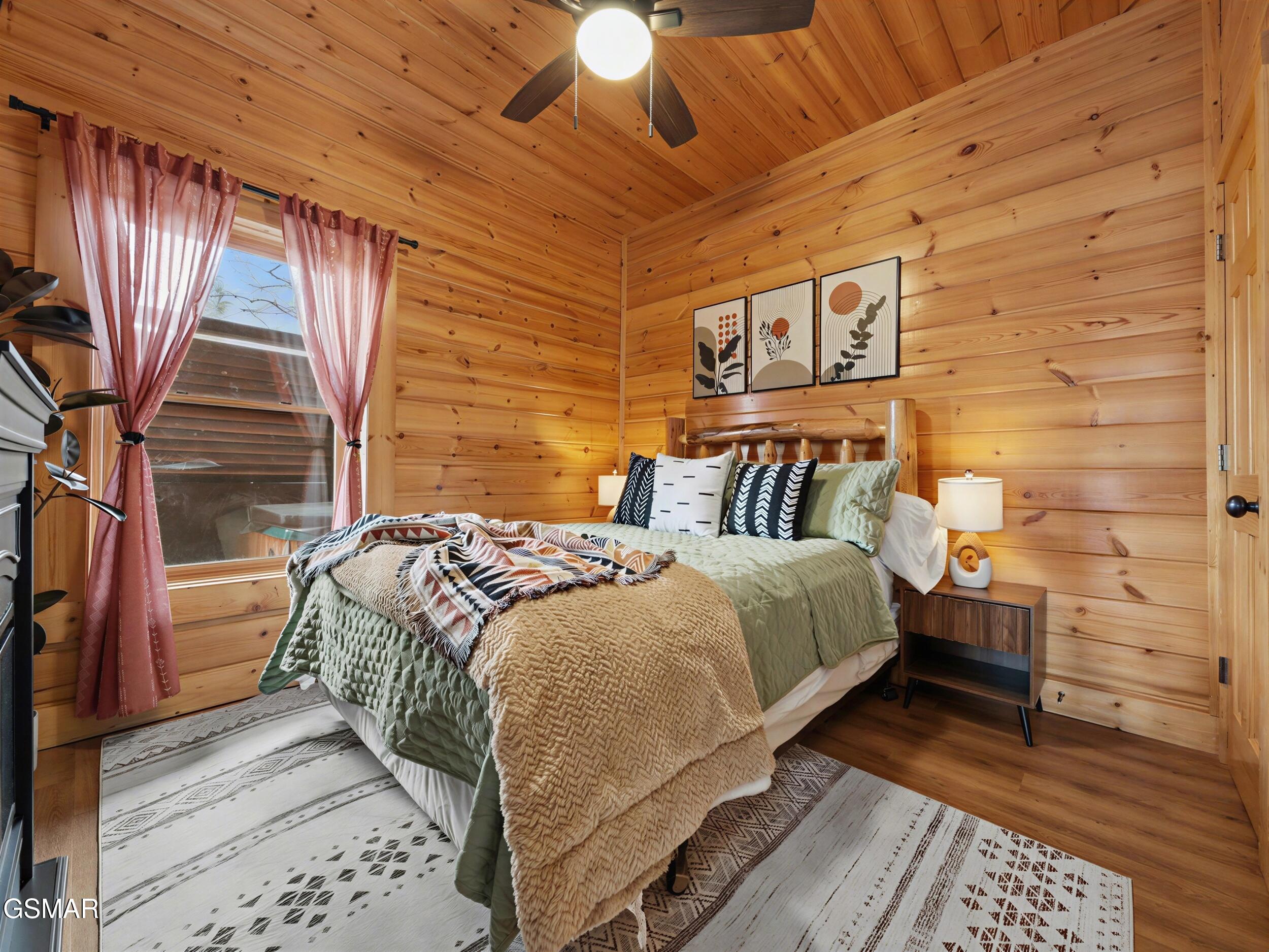 Sevierville, Tennessee, 37862, United States, 4 Bedrooms Bedrooms, ,3 BathroomsBathrooms,Residential,For Sale,2028418