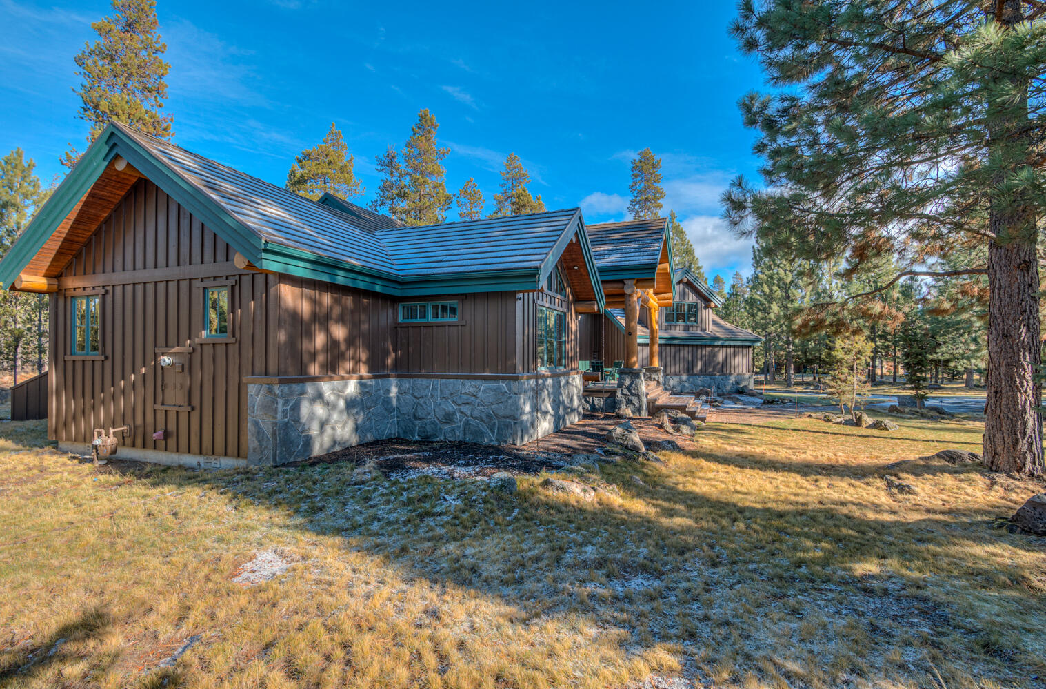 Bend, Oregon, 97707, United States, 4 Bedrooms Bedrooms, ,4 BathroomsBathrooms,Residential,For Sale,2005289