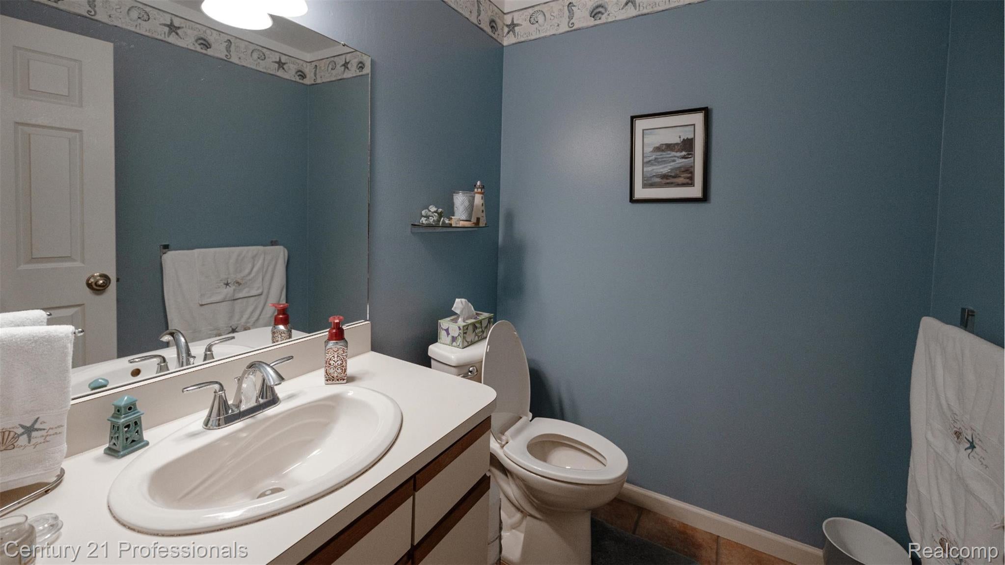 RochesterHills, Michigan, 48309, United States, 4 Bedrooms Bedrooms, ,4 BathroomsBathrooms,Residential,For Sale,1980404