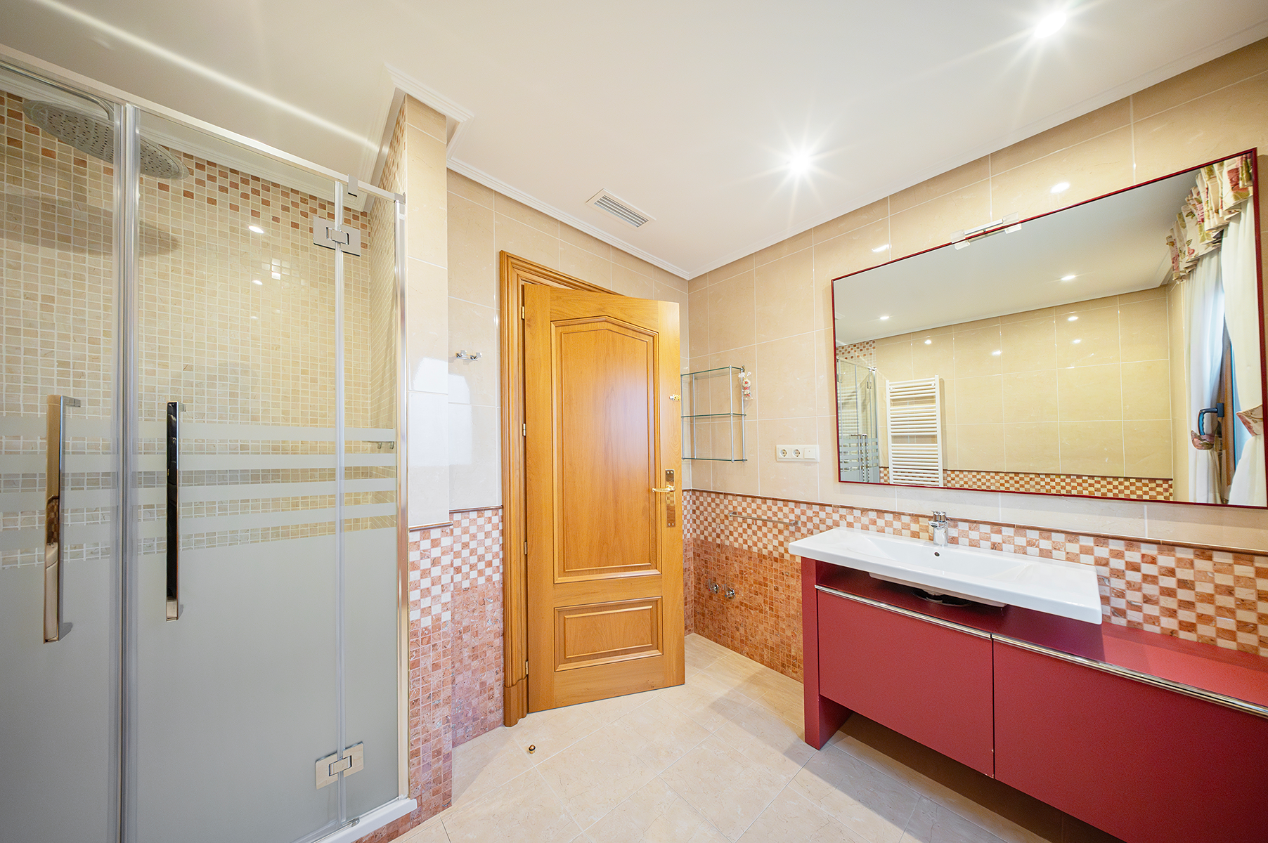  Family villa with views of Monte del Pardo in La Florida, Madrid - 物件實景