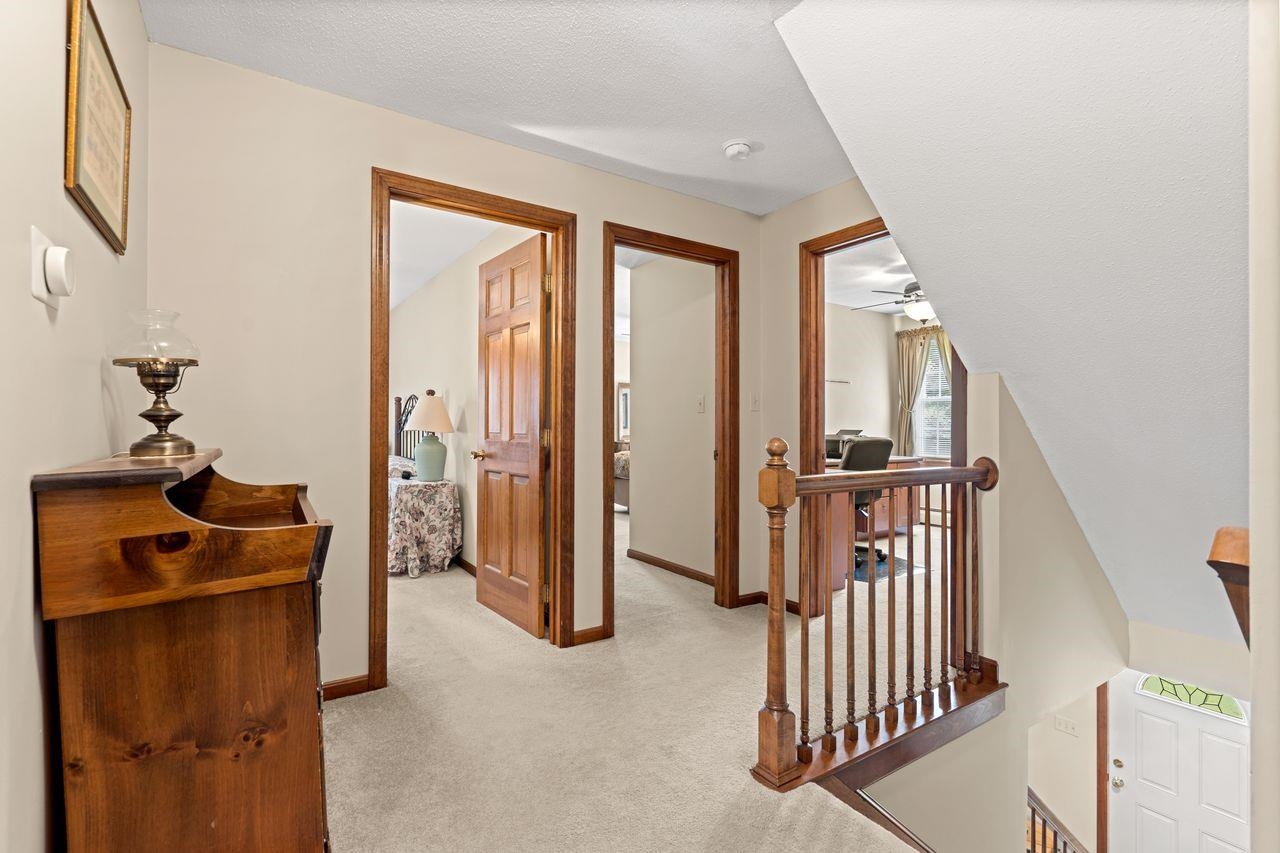 Hooksett, New Hampshire, 03106, United States, 3 Bedrooms Bedrooms, ,2 BathroomsBathrooms,Residential,For Sale,1897841