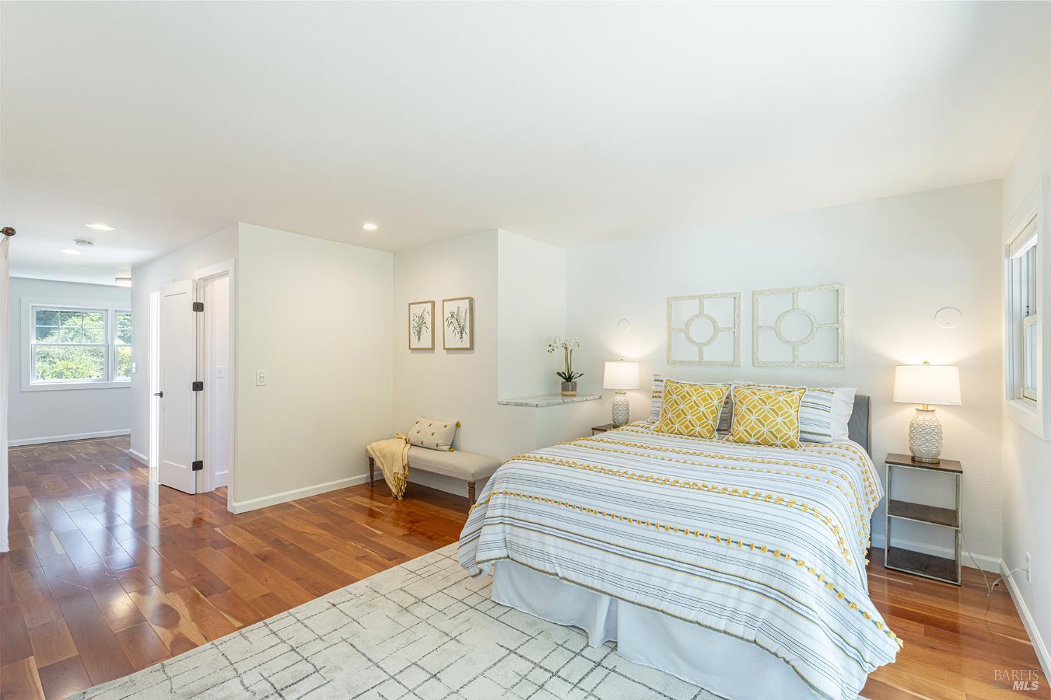 Glen Ellen, California, 95442, United States, 4 Bedrooms Bedrooms, ,3 BathroomsBathrooms,Residential,For Sale,1904205