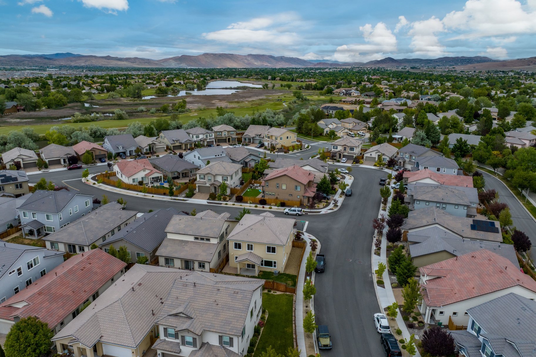  Two Story Walking Distance to Red Hawk Golf Course - 物件實景